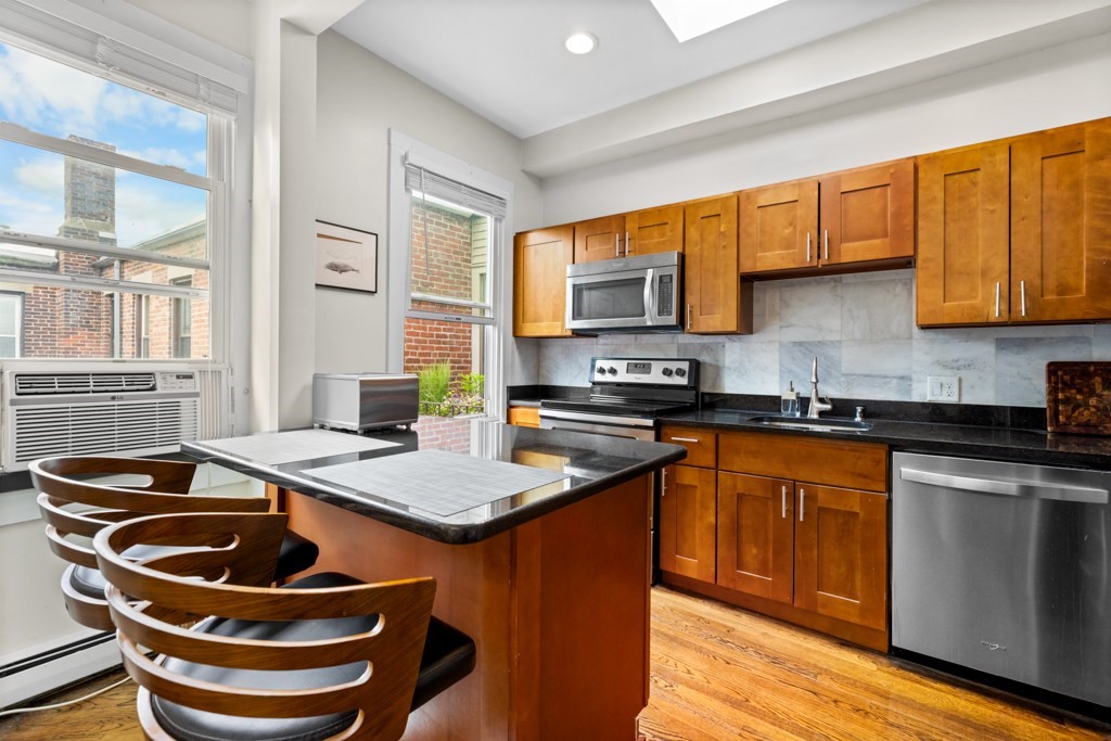390 Riverway Unit 24, Mission Hill, Boston, MA 02115 - Image 4