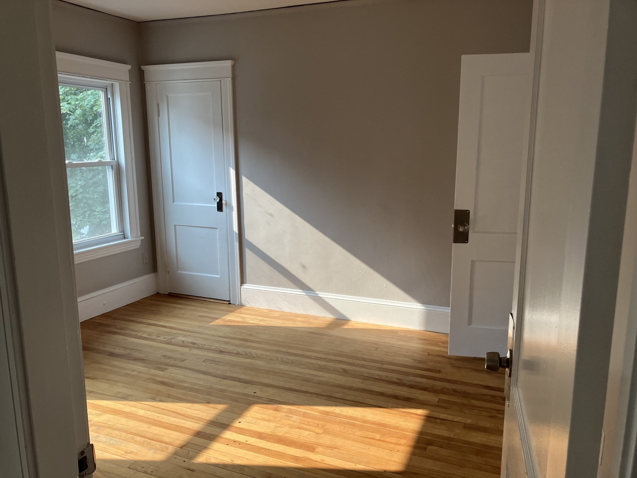 6 Oliver St, Worcester, MA 01603 - Image 14