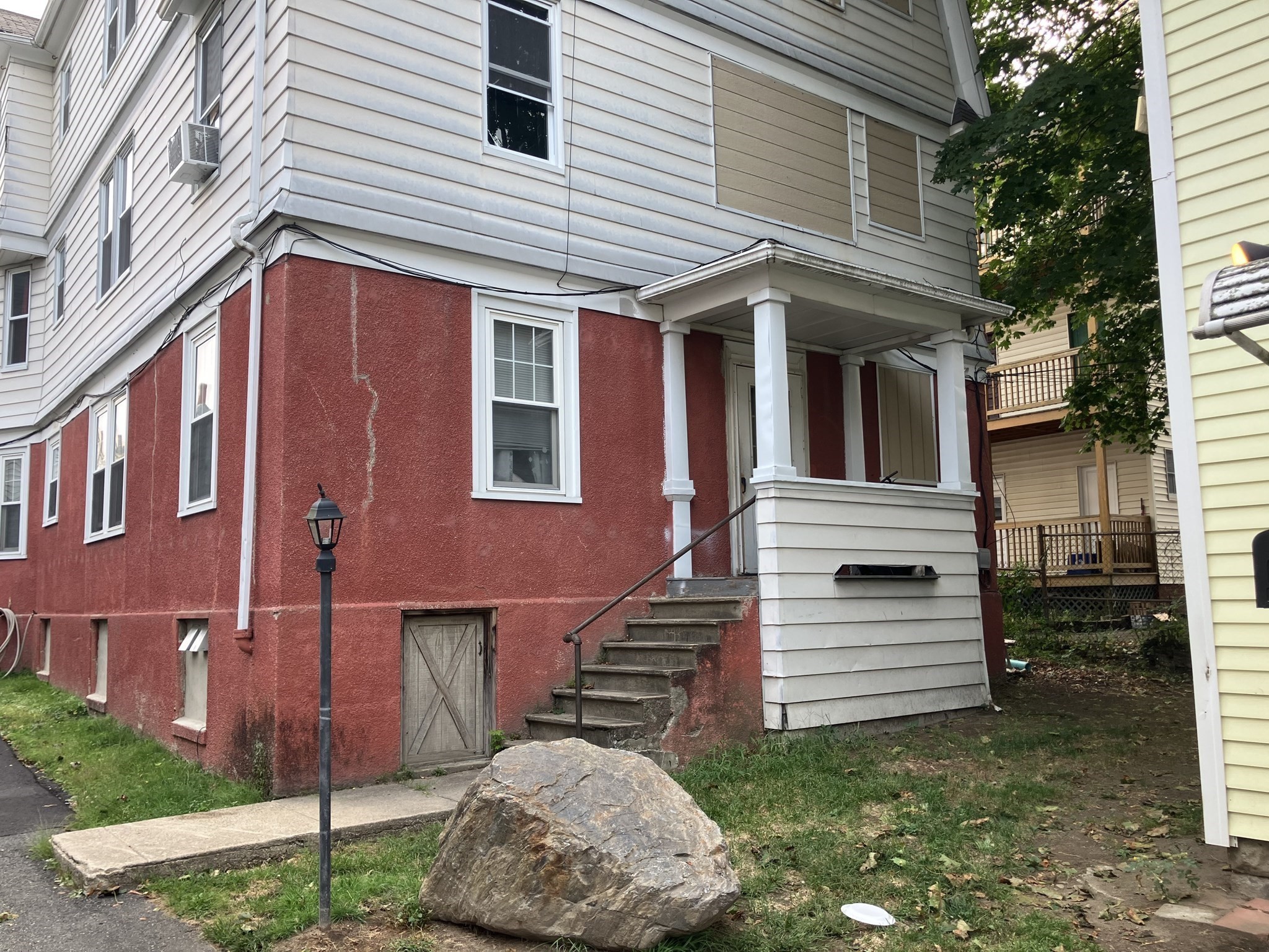 6 Oliver St, Worcester, MA 01603 - Image 3