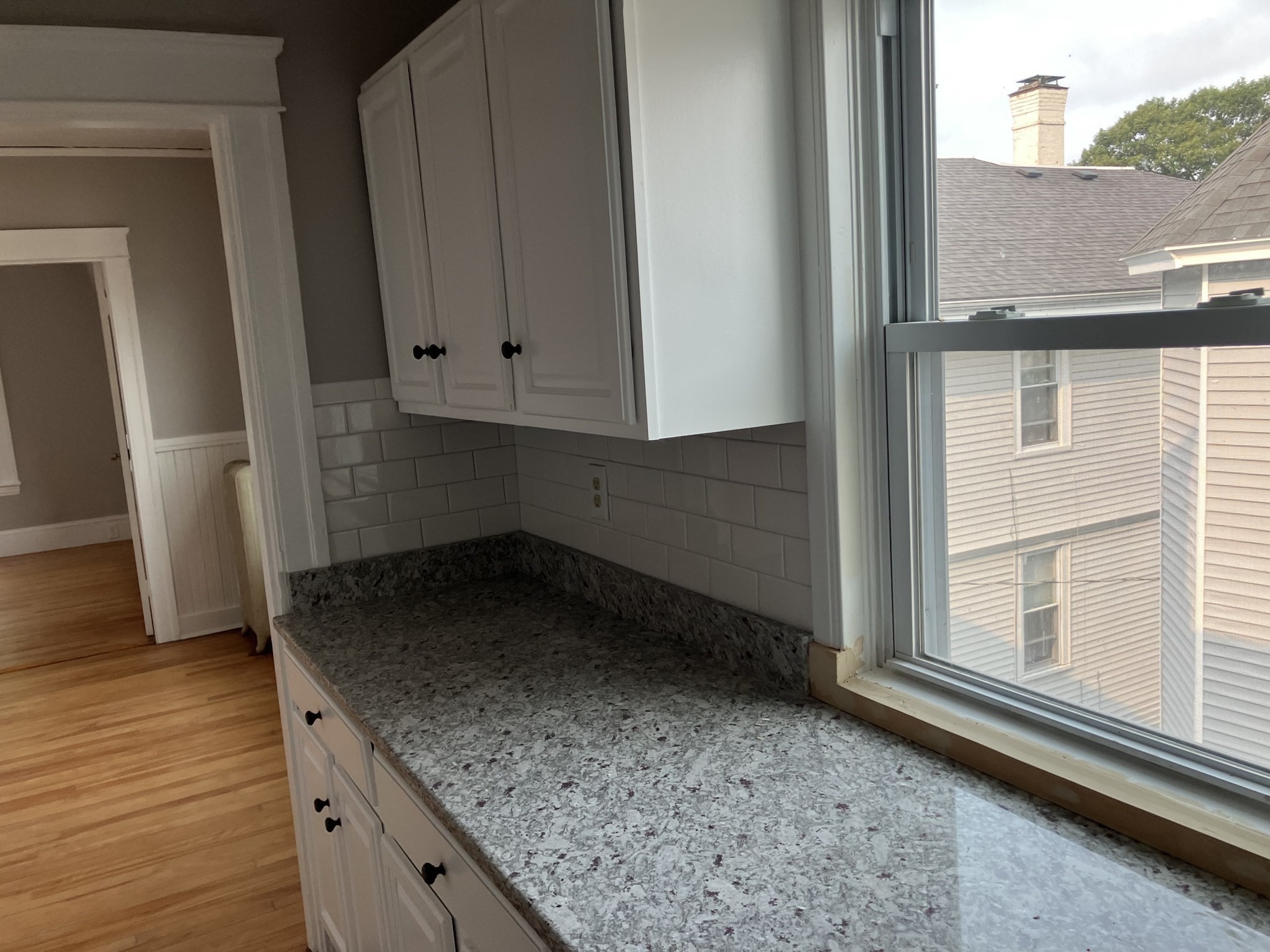 6 Oliver St, Worcester, MA 01603 - Image 9