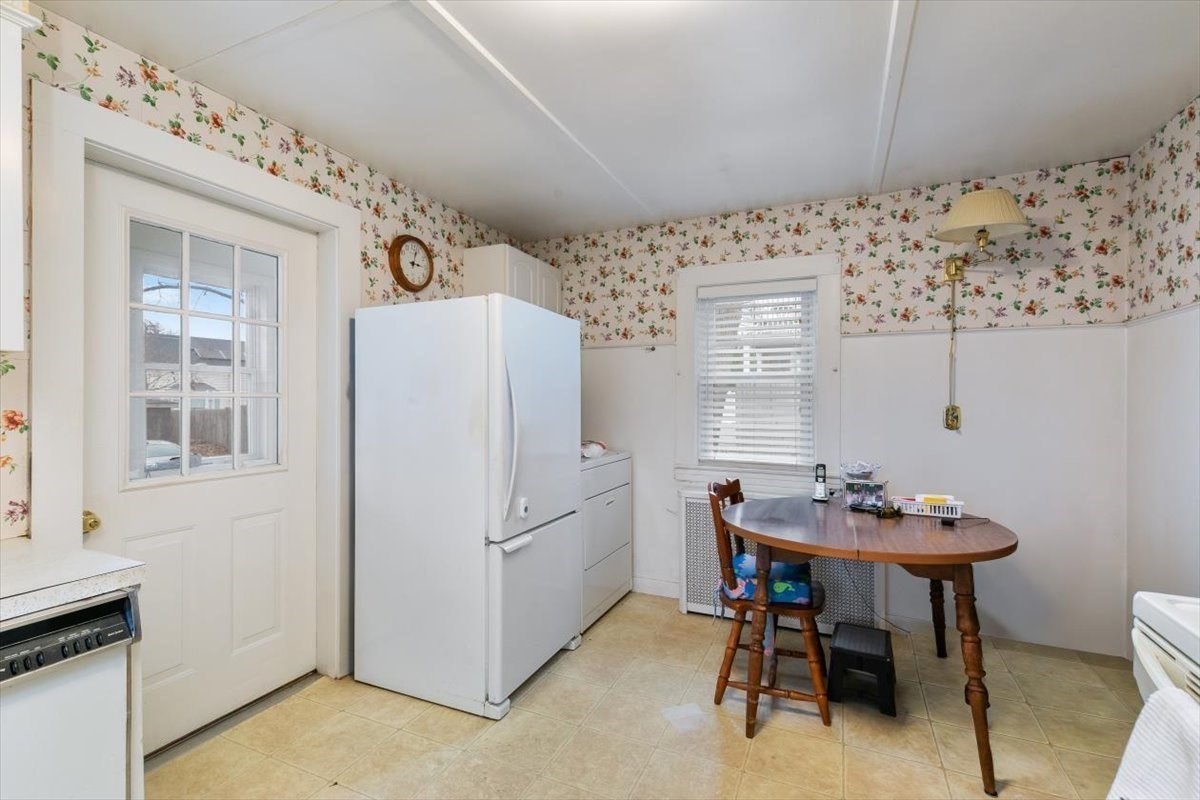93 Friend St., Amesbury, MA 01913 - Image 7