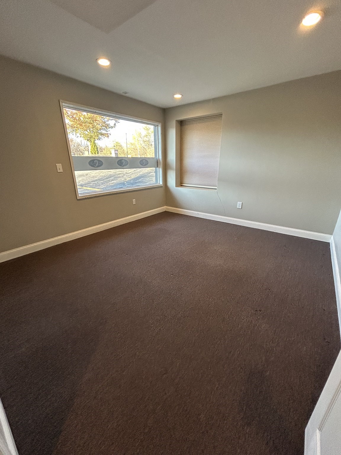 695 Main St, Holden, MA 01520 - Image 11