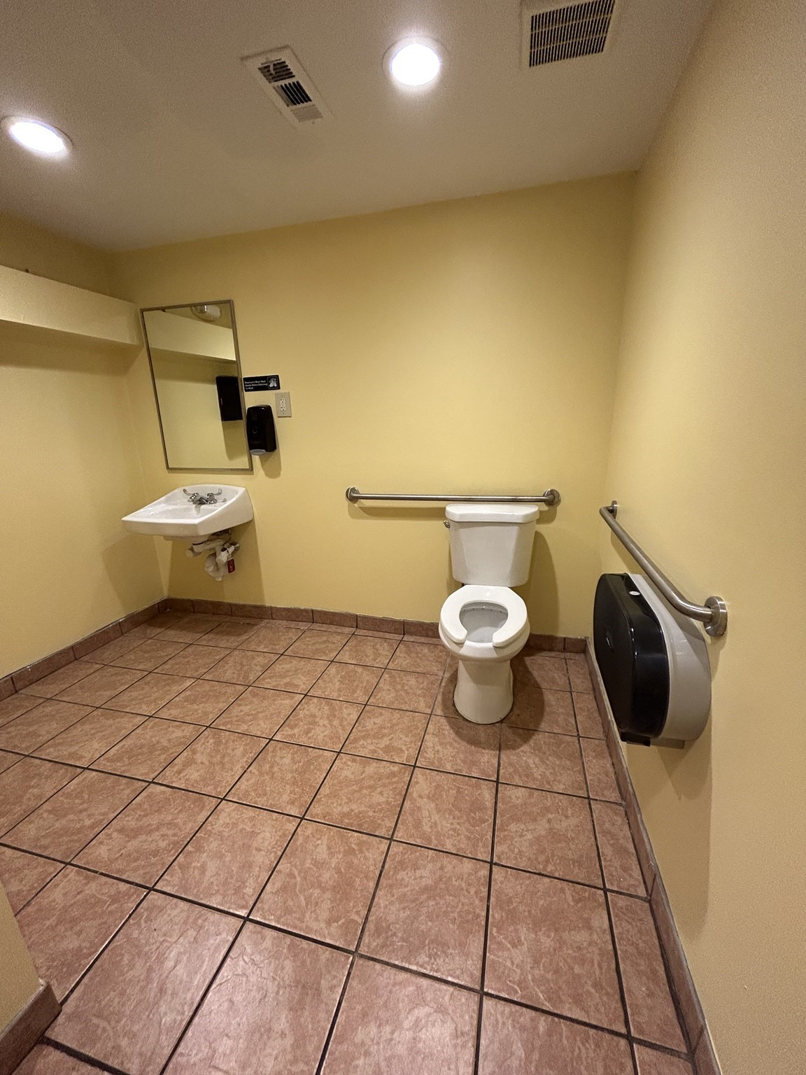 695 Main St, Holden, MA 01520 - Image 16