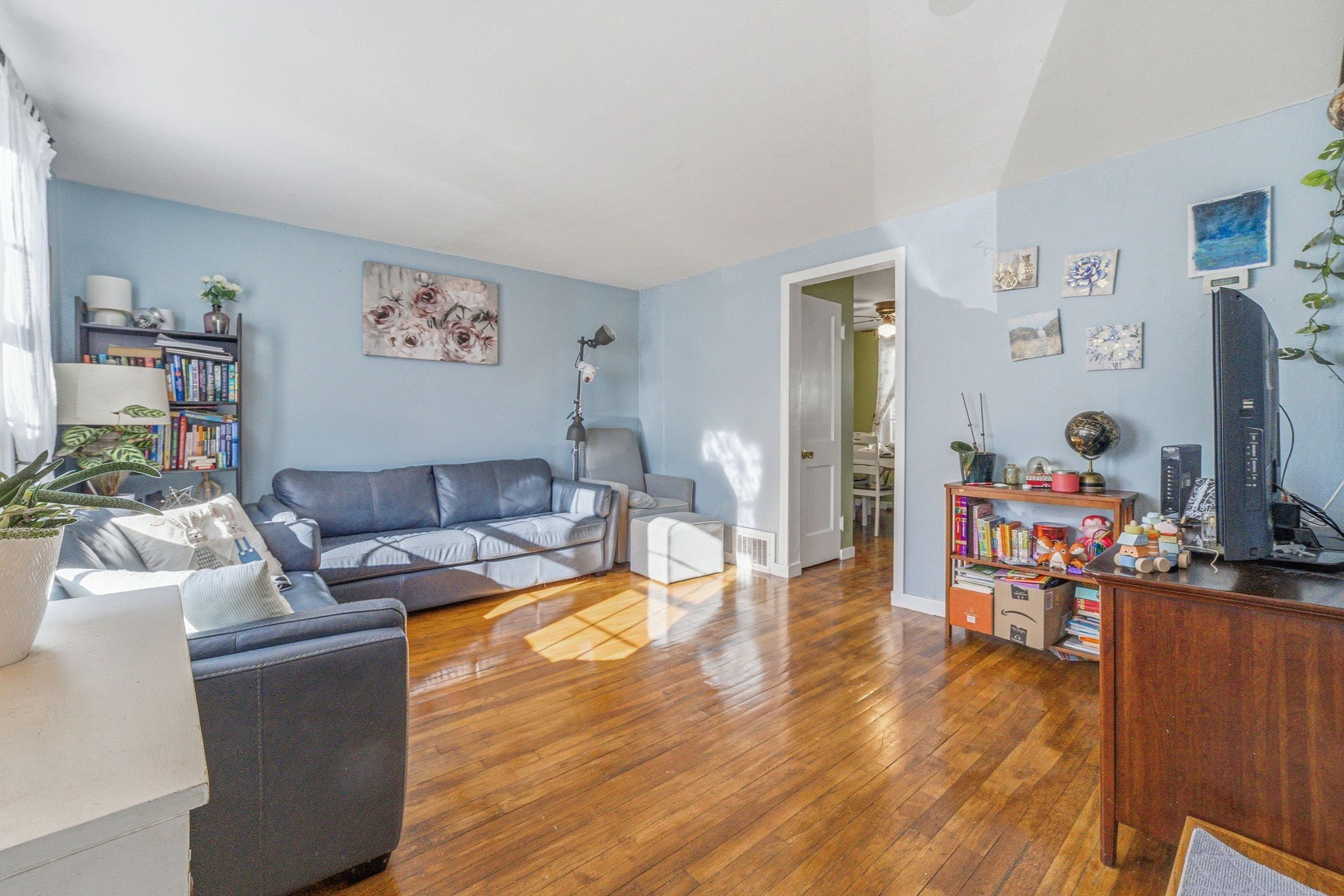 19 Keyes St, Quincy, MA 02169 - Image 2