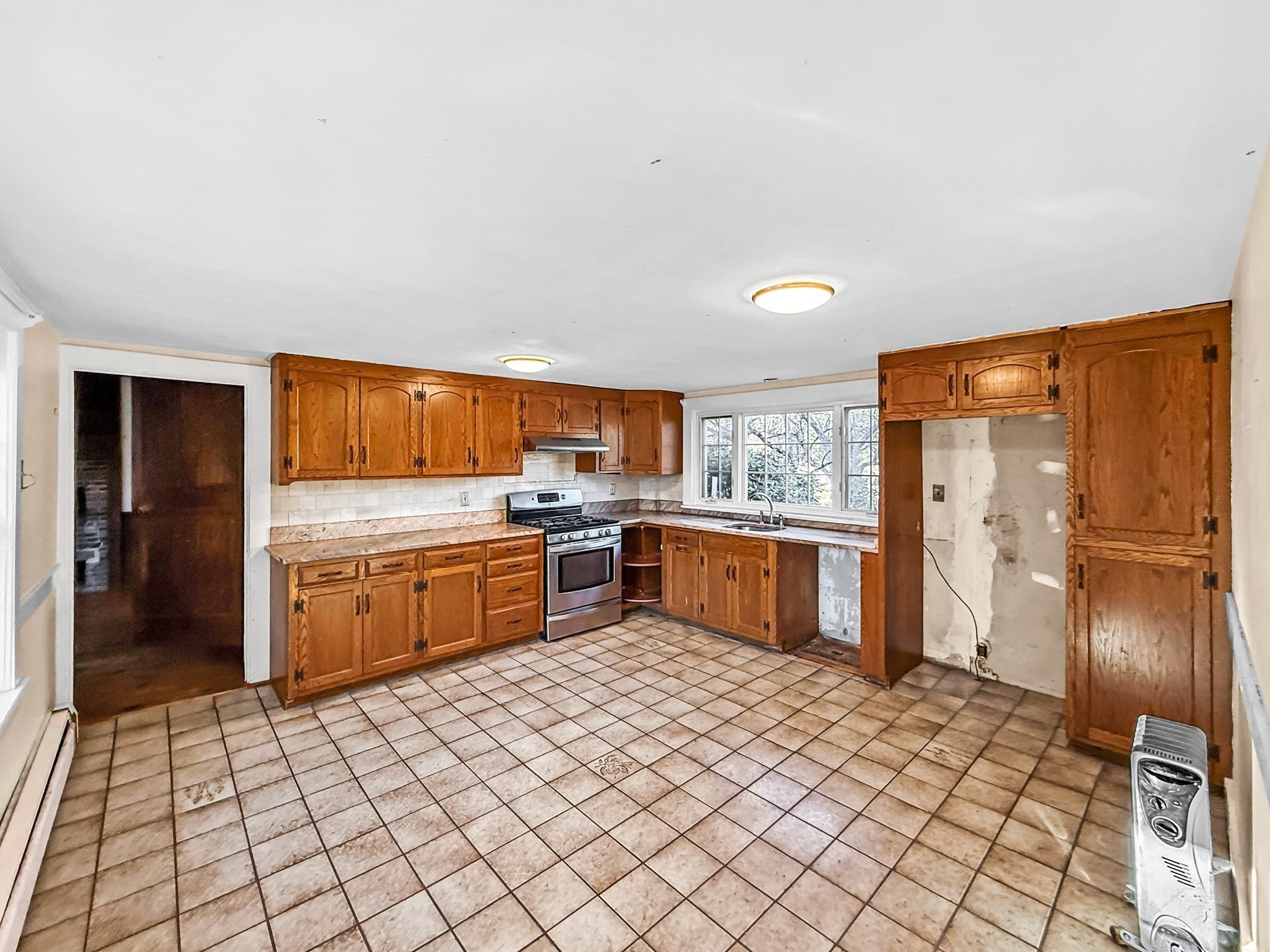 446 Westford St, Dunstable, MA 01827 - Image 13