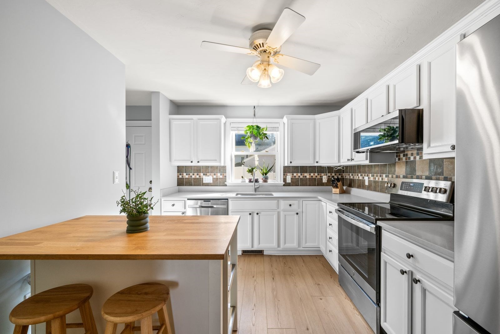 38 School Street Unit 2, Weymouth, MA 02189 - Image 4