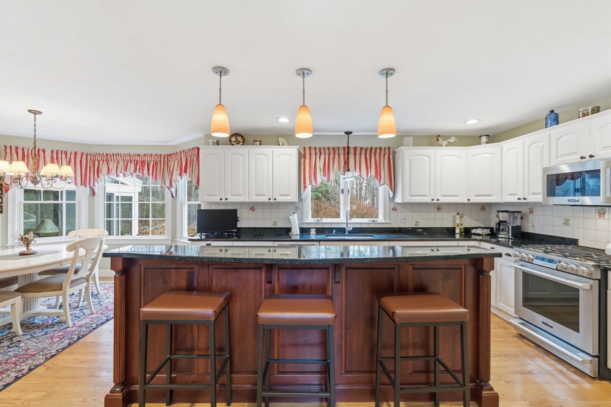 7 Farmside Dr, Pembroke, MA 02359 - Image 4