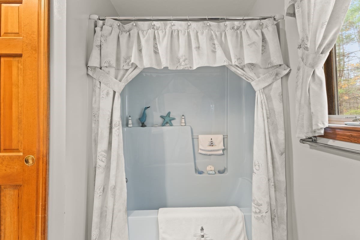 14 Alberta Ln, Lakeville, MA 02347 - Image 14