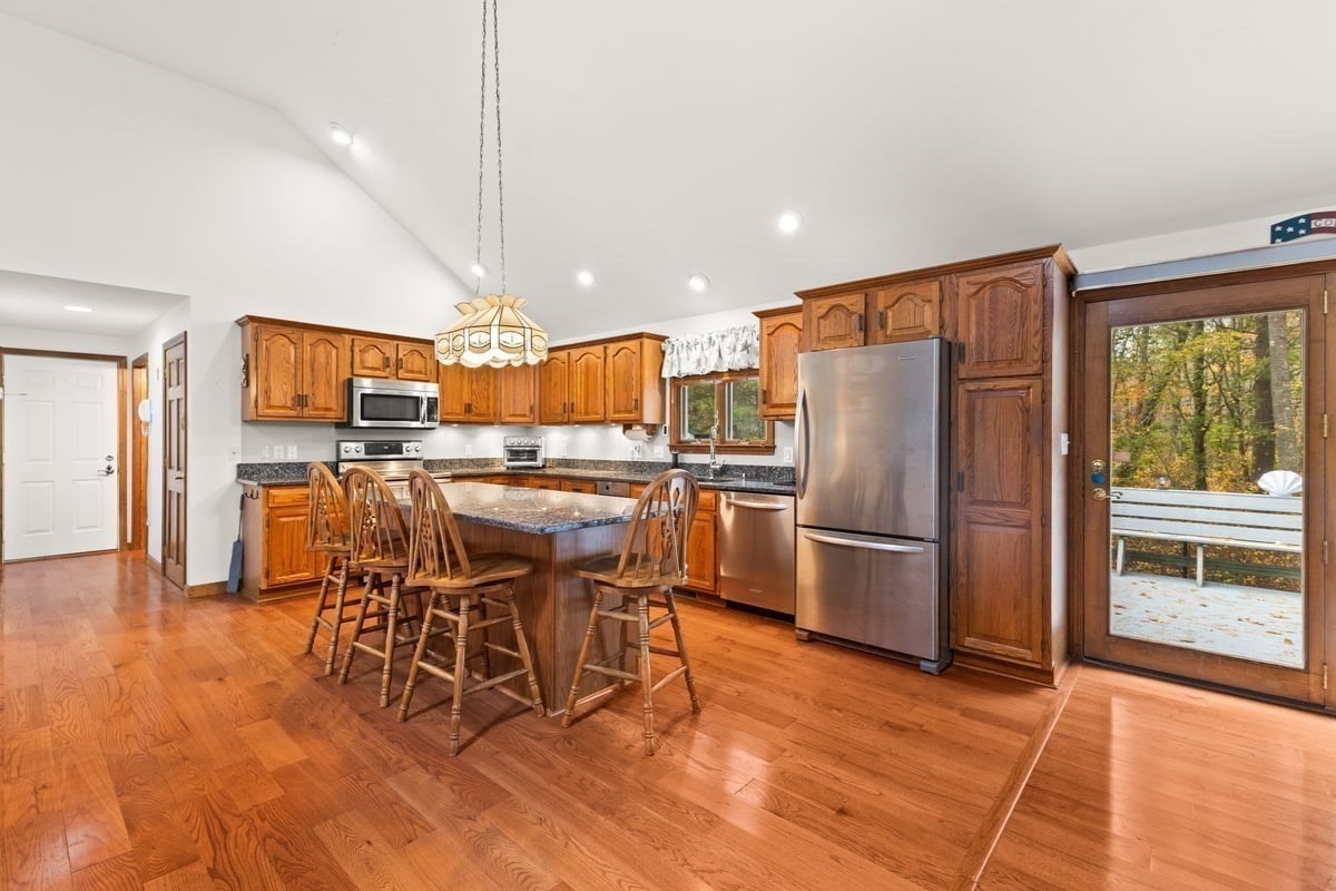 14 Alberta Ln, Lakeville, MA 02347 - Image 10
