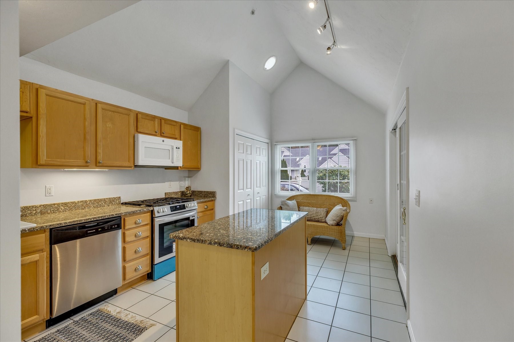 9 Red Cedar Rd Unit 9, Mashpee, MA 02649 - Image 13