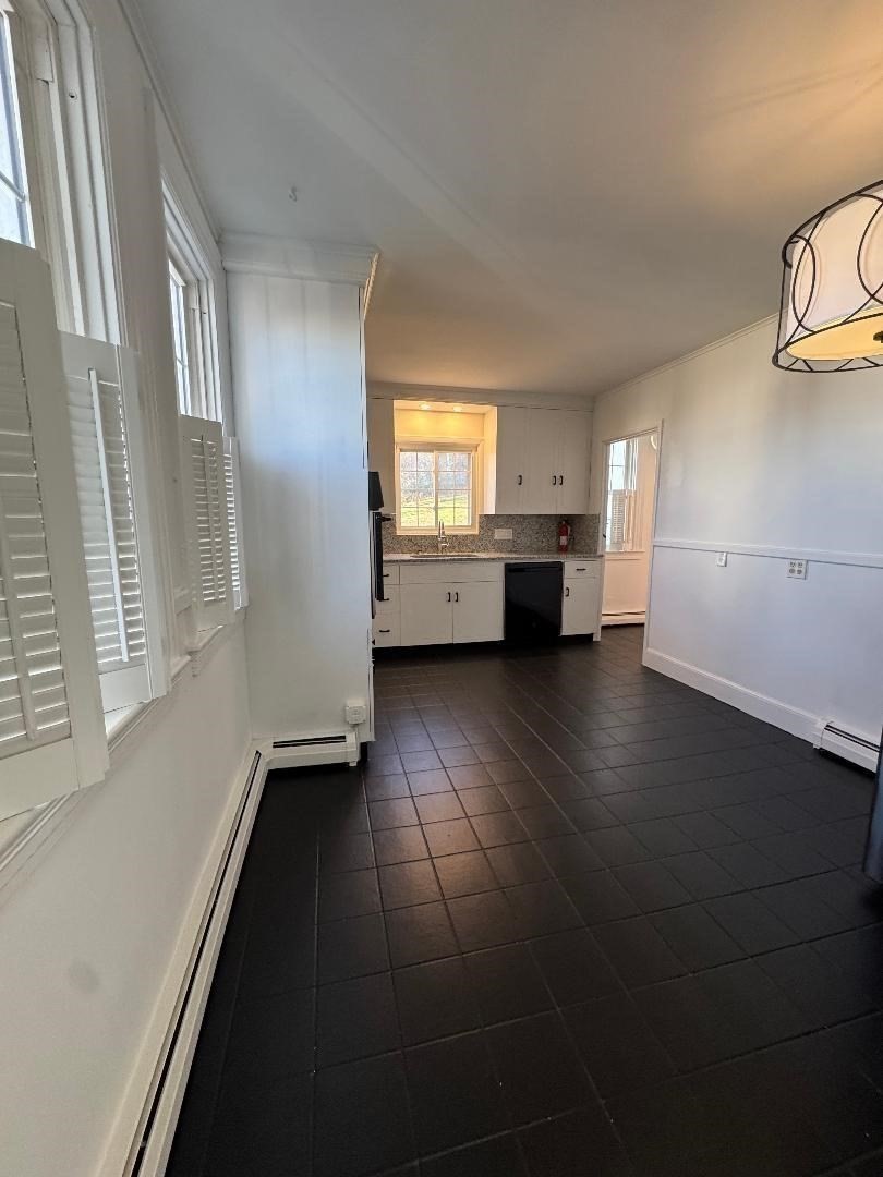 909 High Unit 1, Fall River, MA 02720 - Image 10