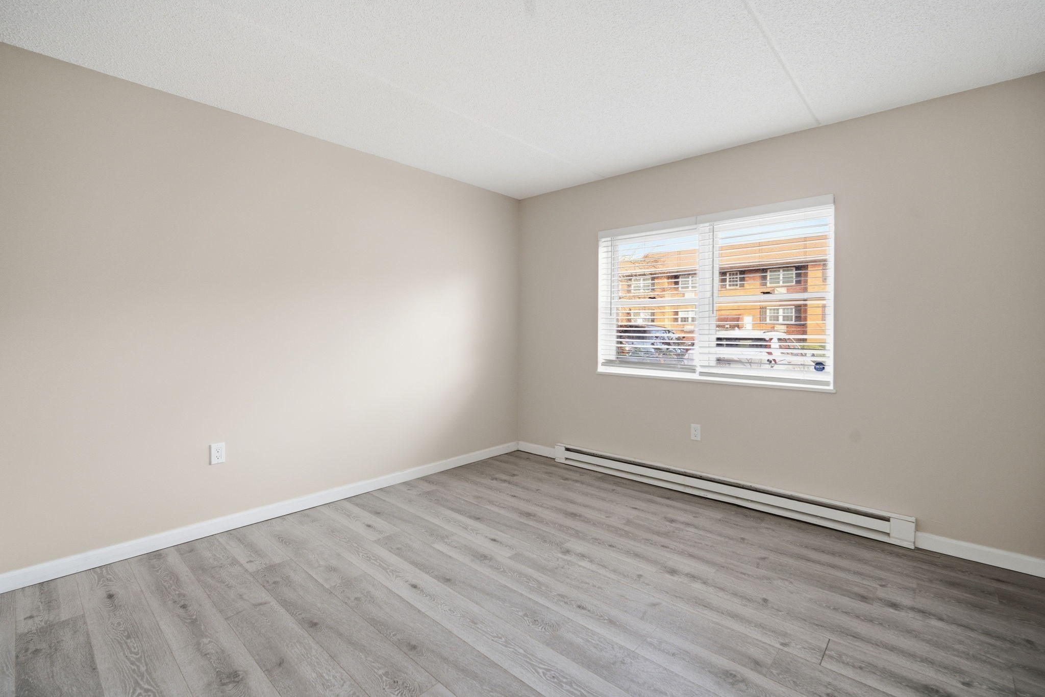 34 Maple Crest Cir Unit B, Holyoke, MA 01040 - Image 12