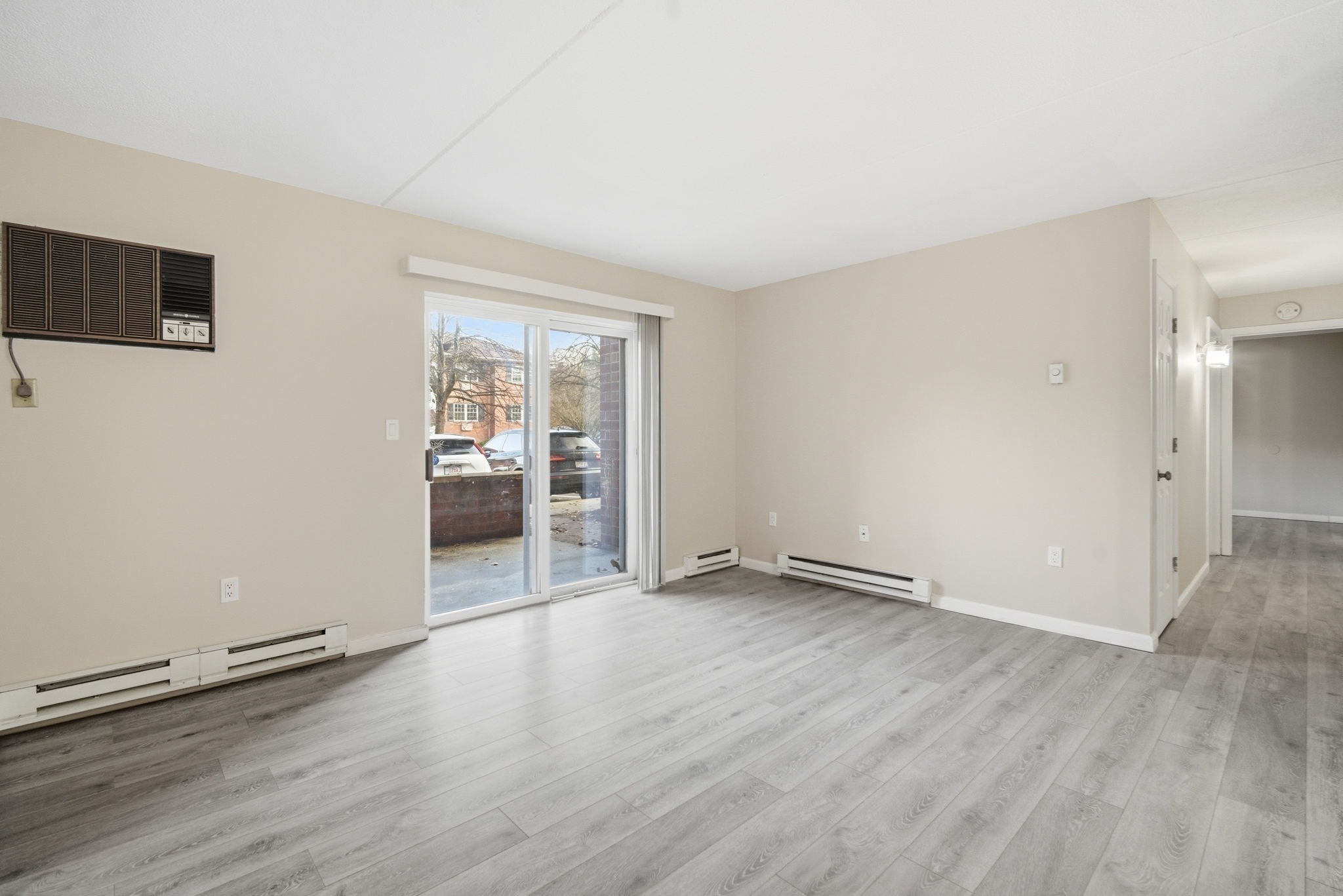 34 Maple Crest Cir Unit B, Holyoke, MA 01040 - Image 4