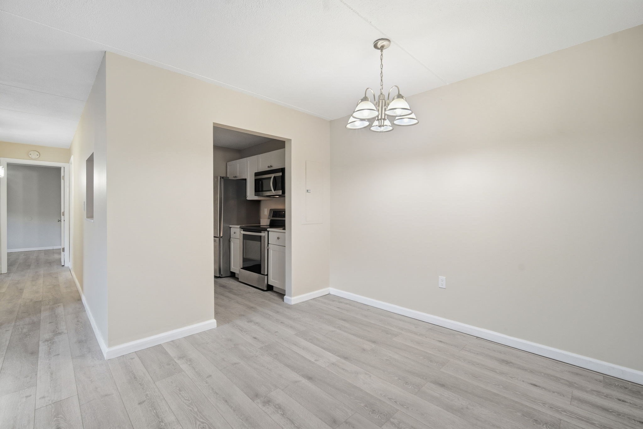 34 Maple Crest Cir Unit B, Holyoke, MA 01040 - Image 6