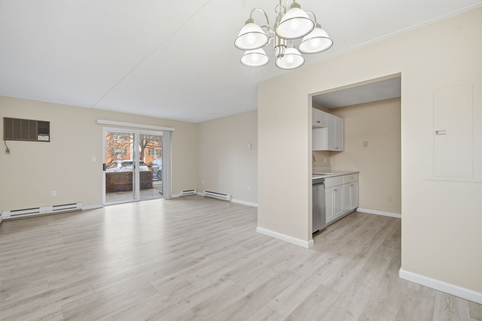 34 Maple Crest Cir Unit B, Holyoke, MA 01040 - Image 7