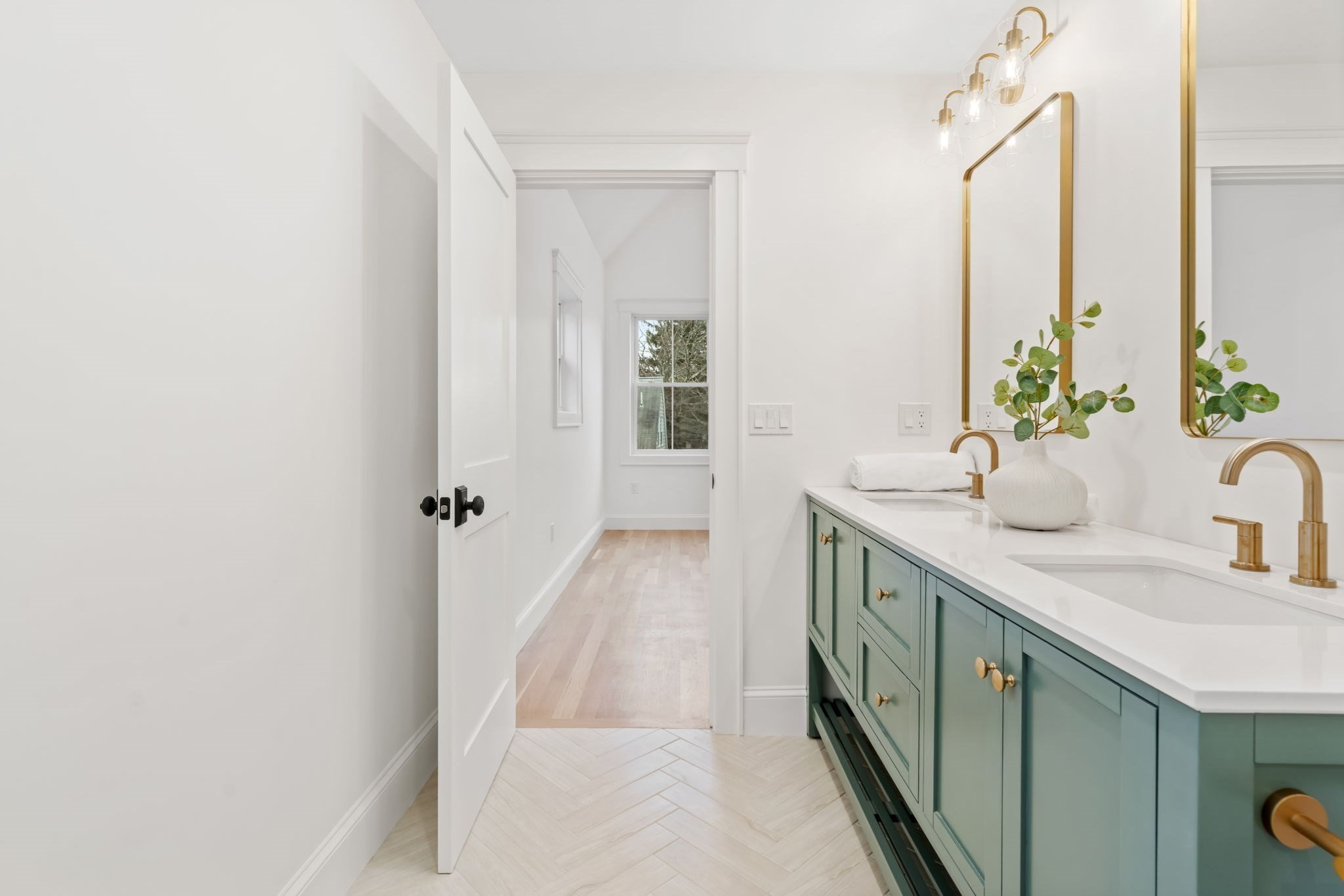 56 Valentine Rd, Arlington, MA 02476 - Image 31