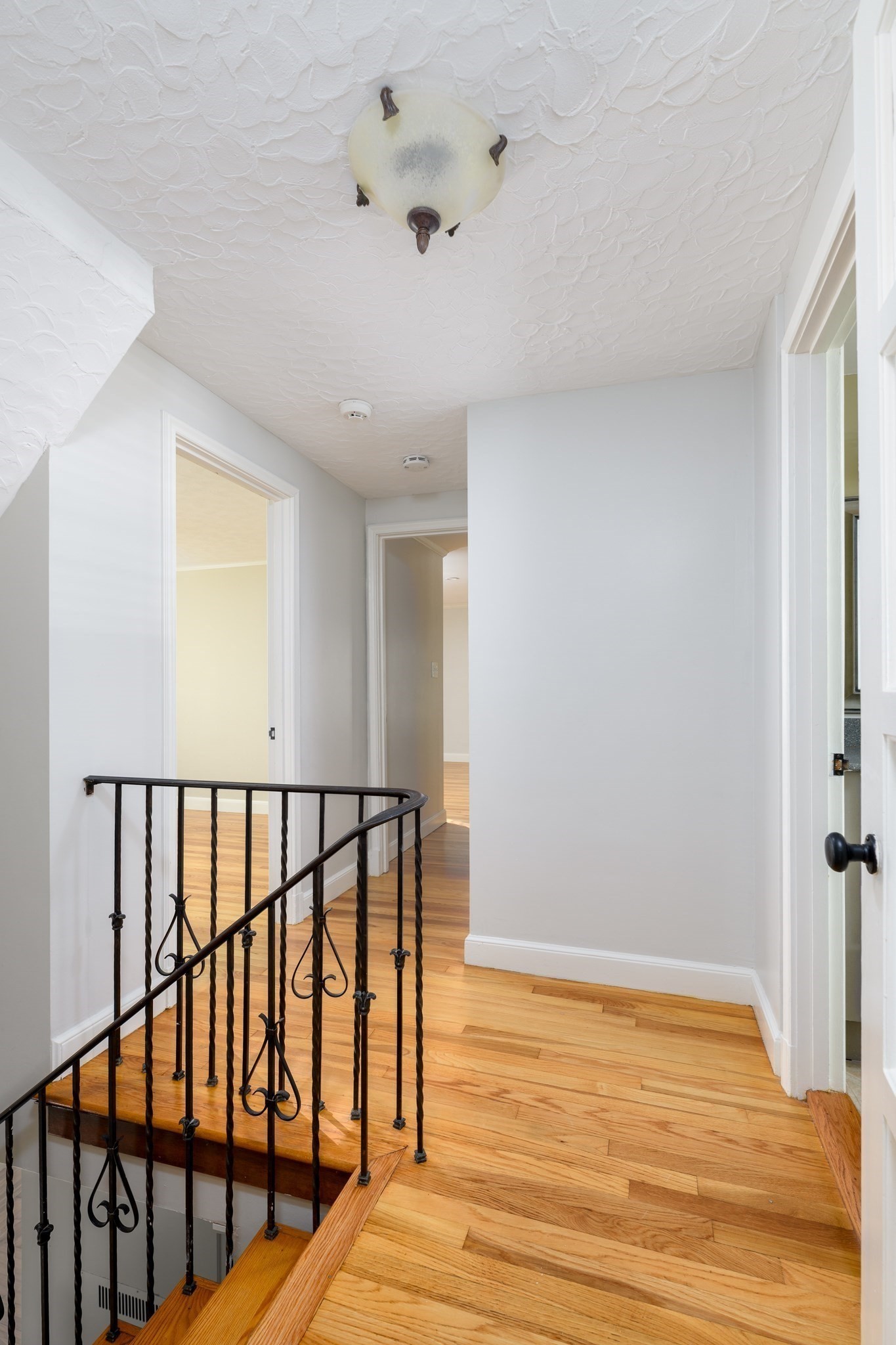 3 Old English Road, Worcester, MA 01609 - Image 16