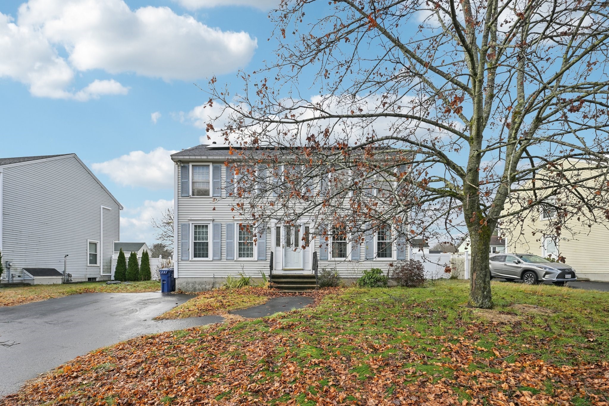 29 Wimbledon Xing, Dracut, MA 01826