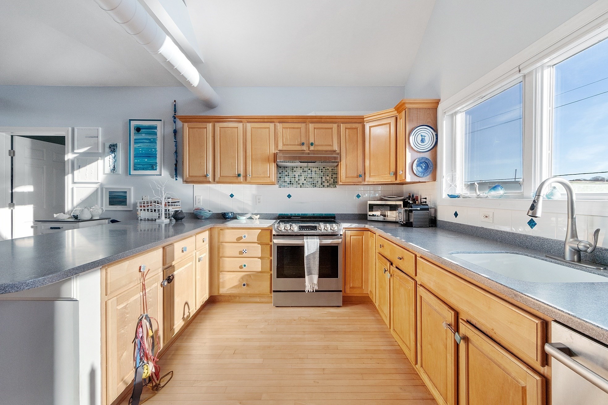 60 Rocky Neck Ave Unit 202, Gloucester, MA 01930 - Image 9