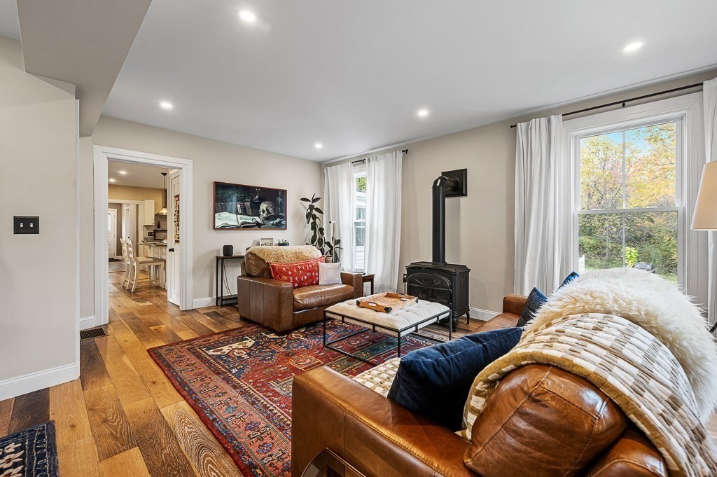 13 Blackstone St, Mendon, MA 01756 - Image 4