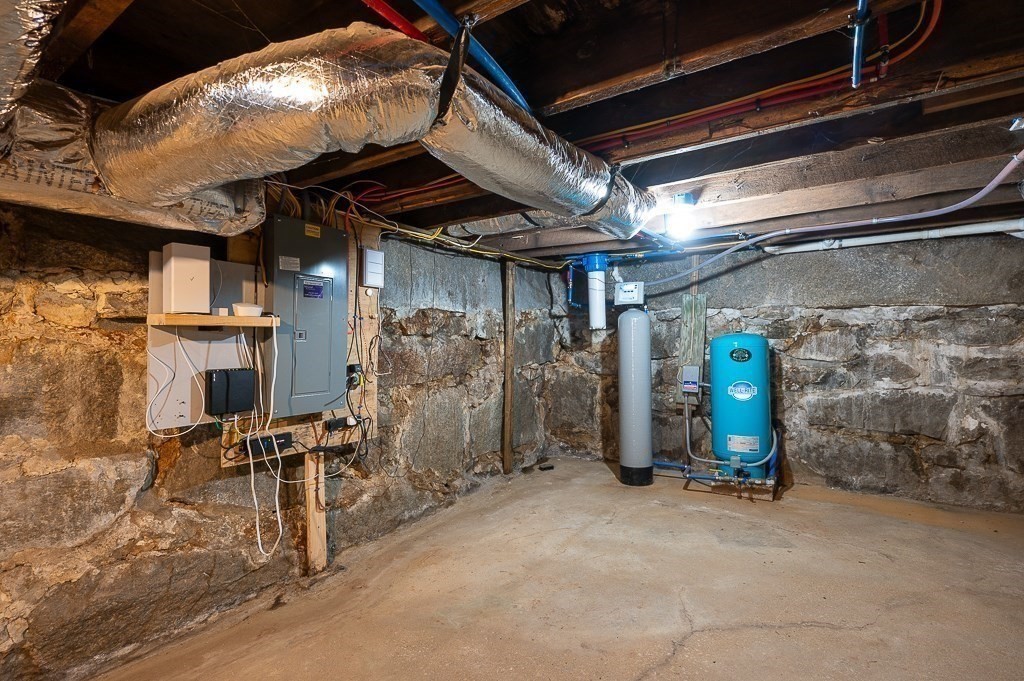 13 Blackstone St, Mendon, MA 01756 - Image 42