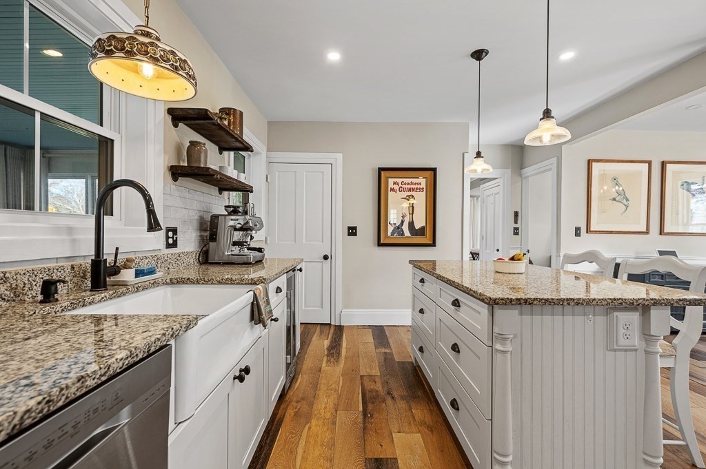 13 Blackstone St, Mendon, MA 01756 - Image 9