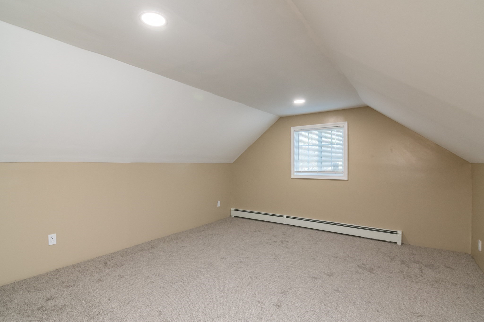 2085 Memorial Drive, South Hadley, MA 01075 - Image 28