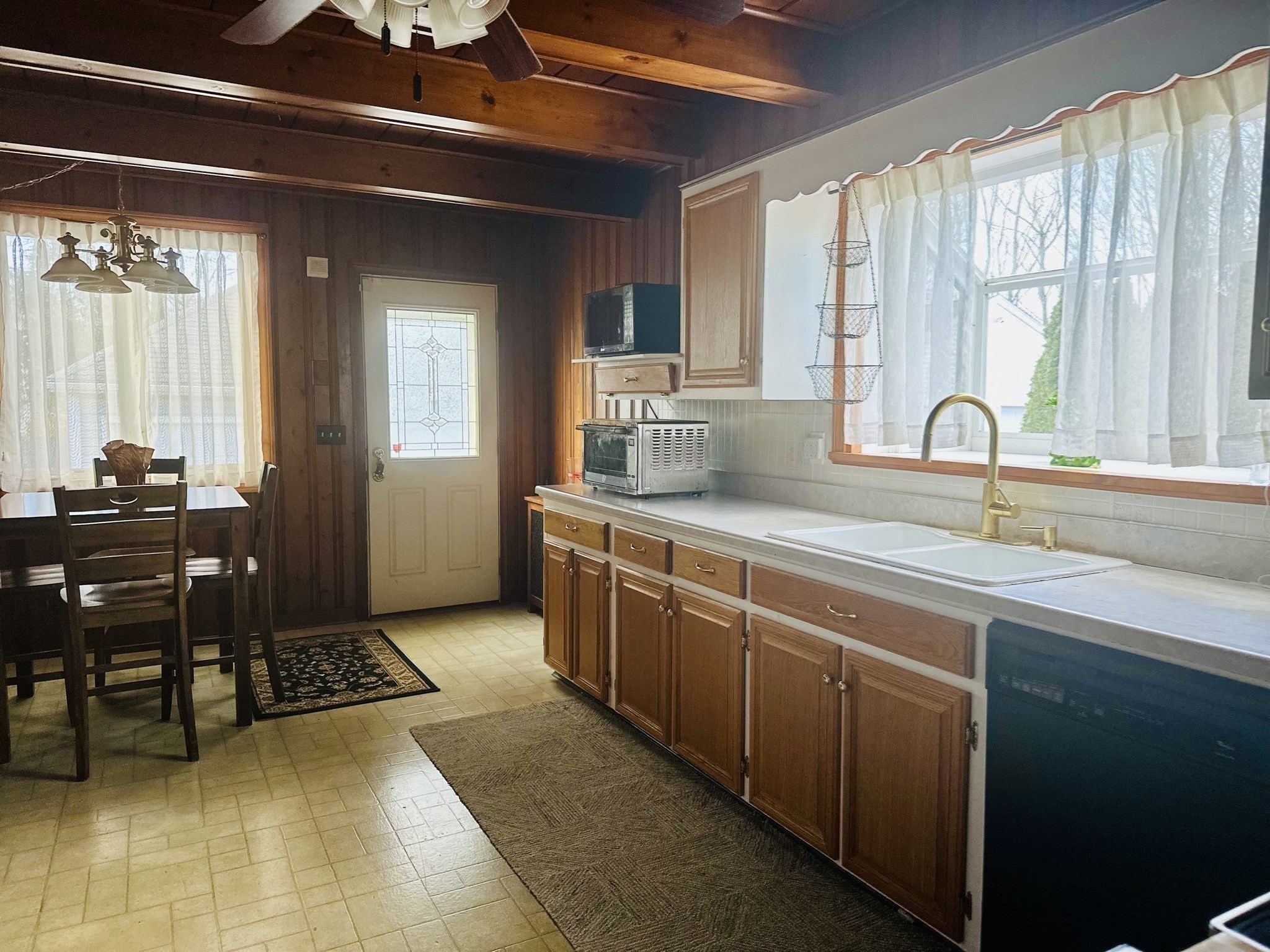 40 Peekskill Ave, Springfield, MA 01129 - Image 5