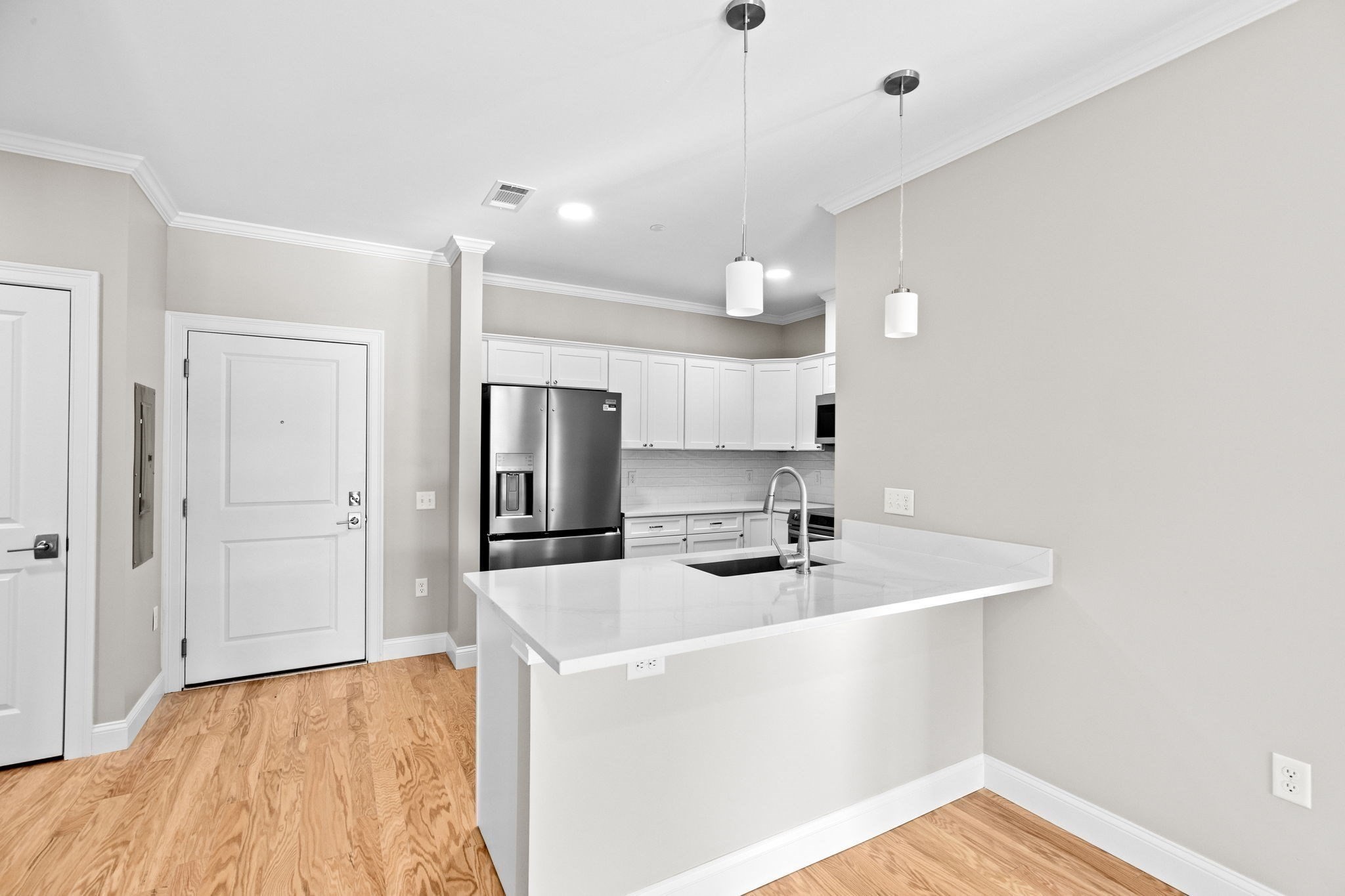 485 Blue Hills Parkway Unit 11, Milton, MA 02186 - Image 4