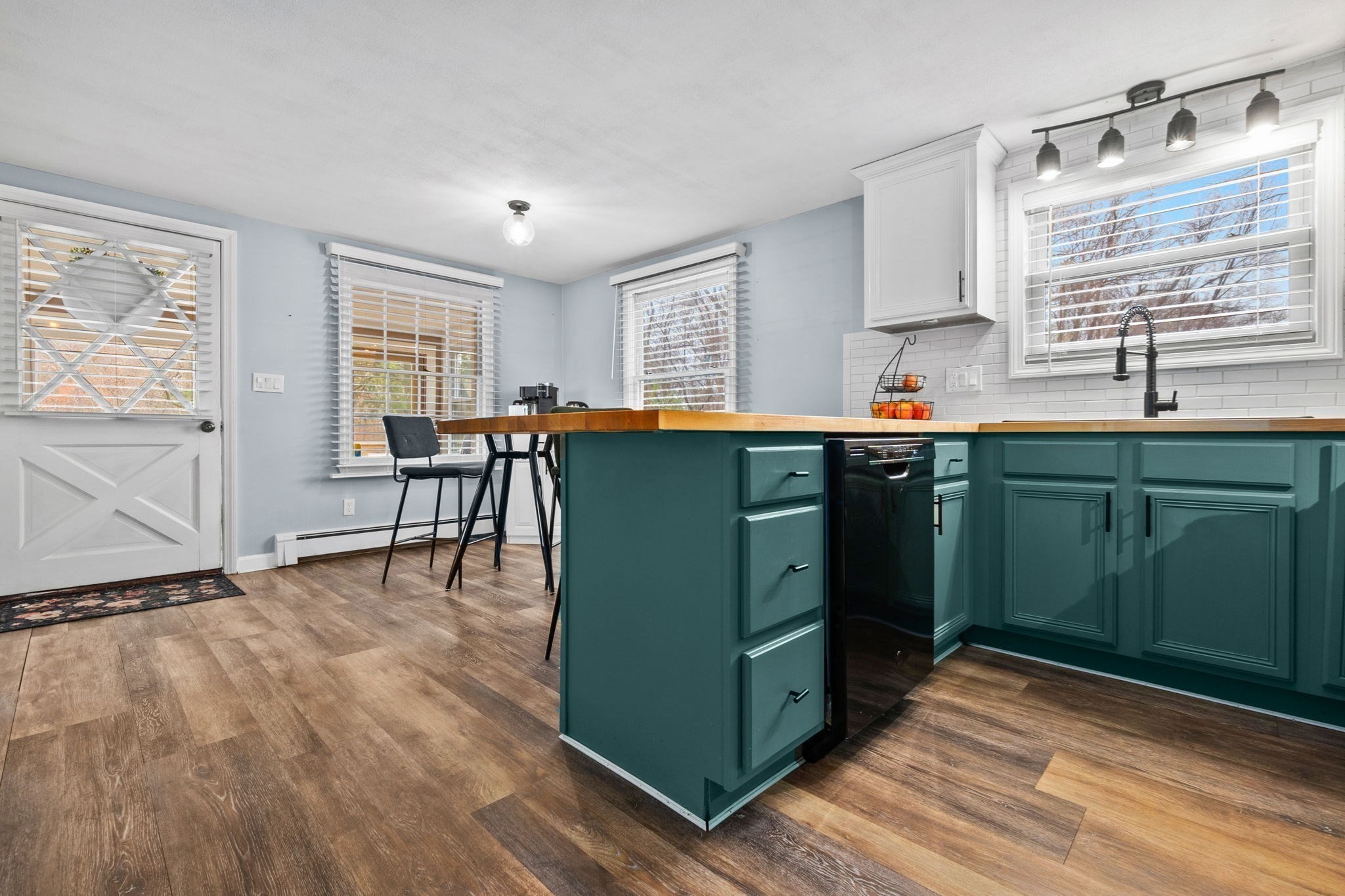 57 Glenwood St, North Andover, MA 01845 - Image 9