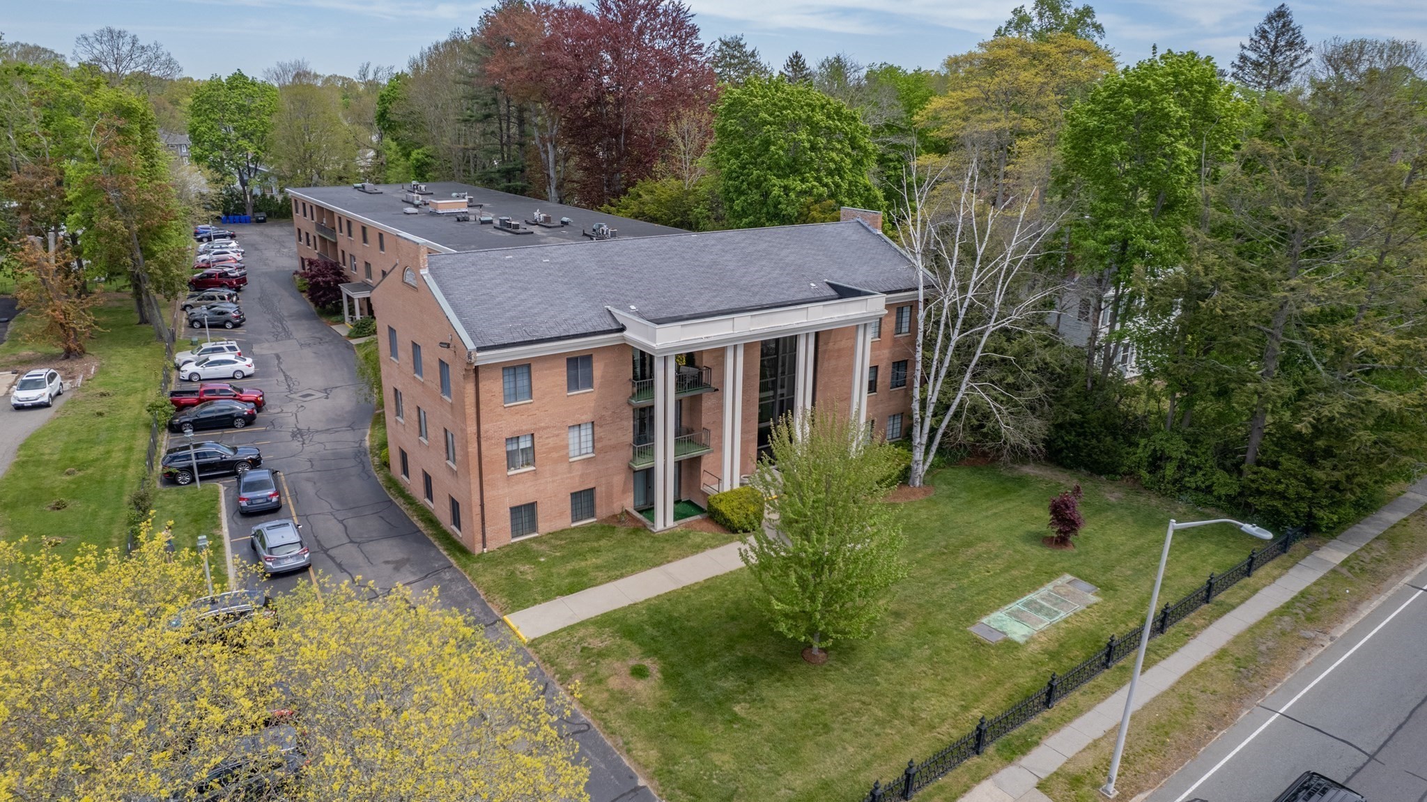 31 Church Grn Unit 303, Taunton, MA 02780 - Image 2