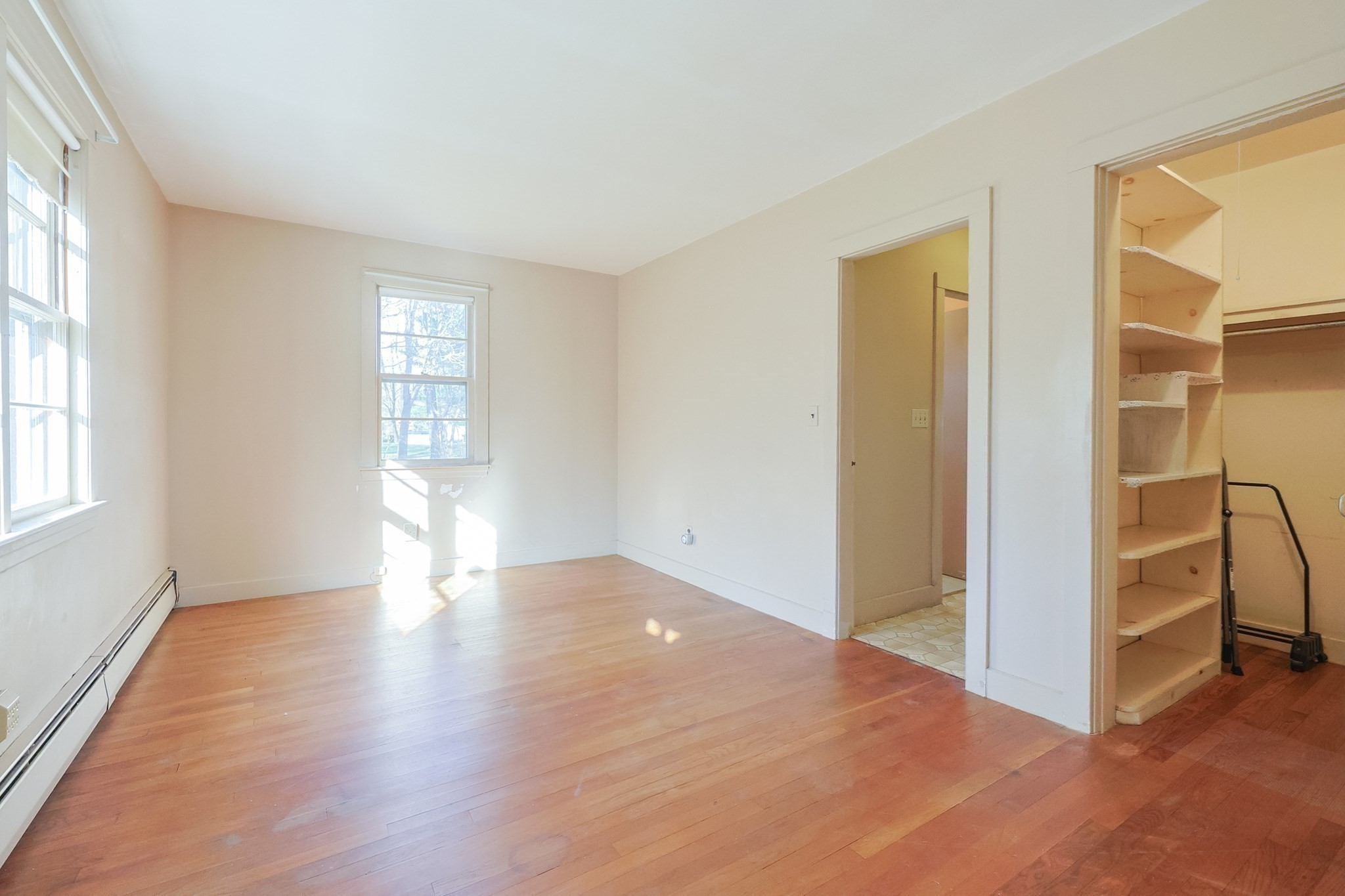 127 Glenview St, Upton, MA 01568 - Image 13