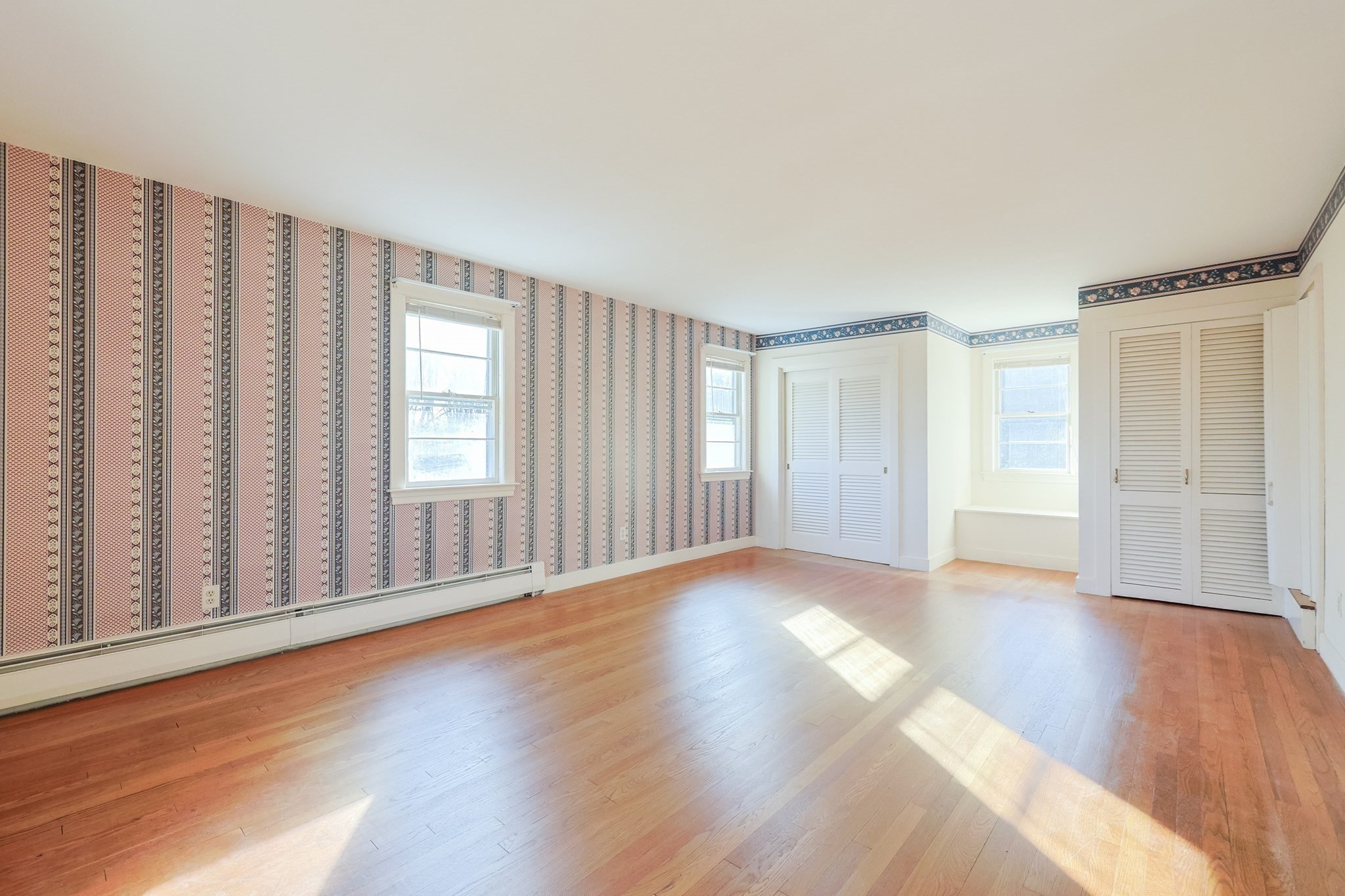 127 Glenview St, Upton, MA 01568 - Image 16