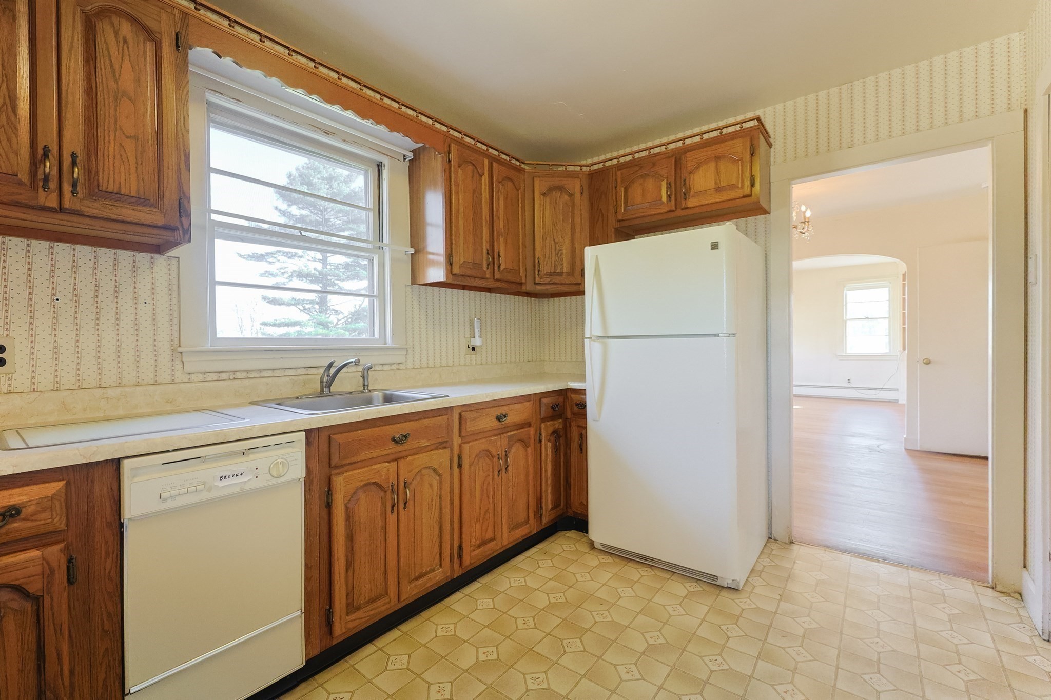127 Glenview St, Upton, MA 01568 - Image 22