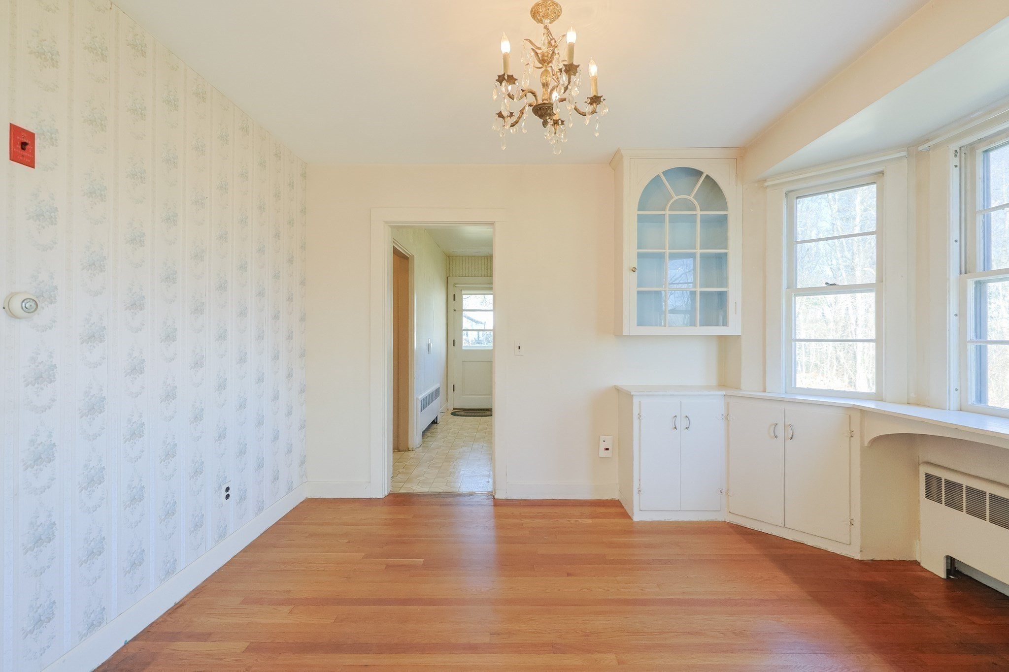 127 Glenview St, Upton, MA 01568 - Image 8