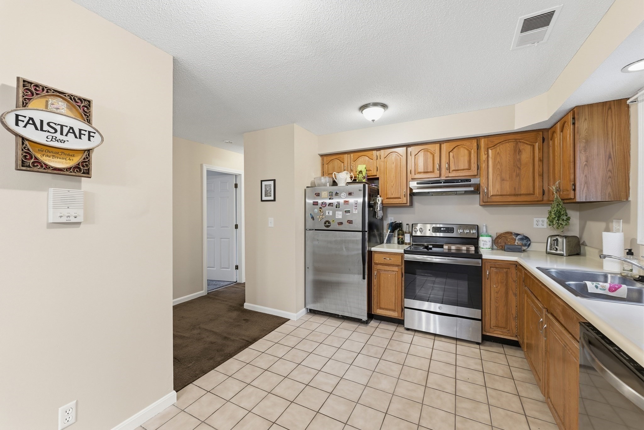 200 Lambert Terrace Unit 2, Chicopee, MA 01020 - Image 13