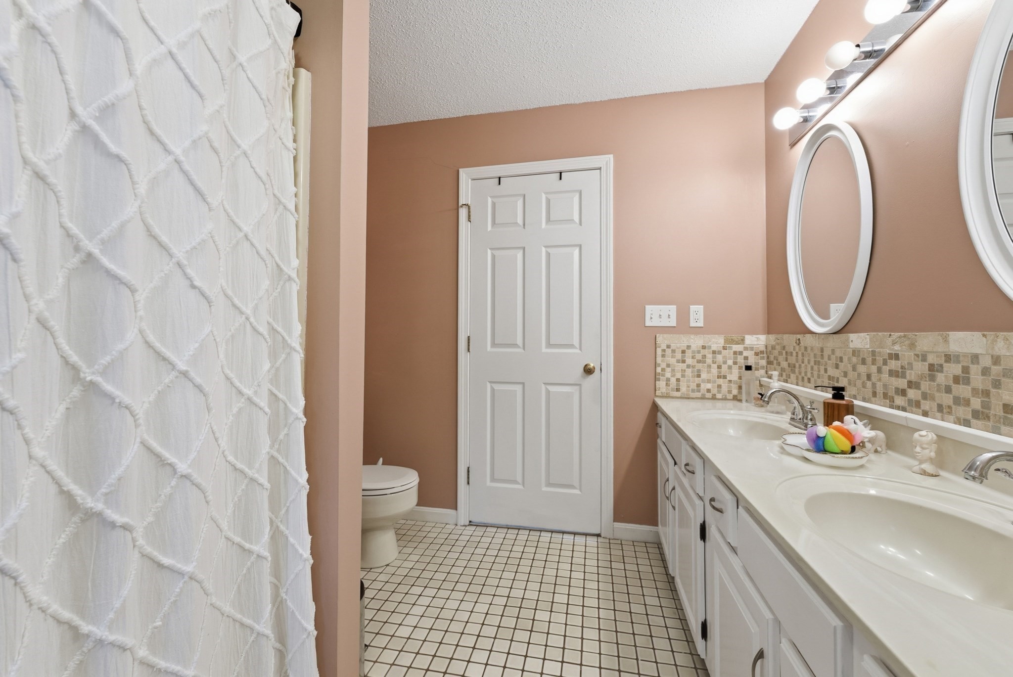 200 Lambert Terrace Unit 2, Chicopee, MA 01020 - Image 27