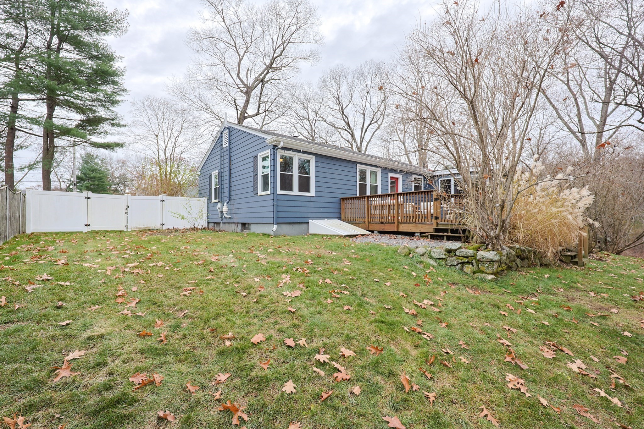 107 Birchwood Dr, North Attleboro, MA 02760 - Image 33