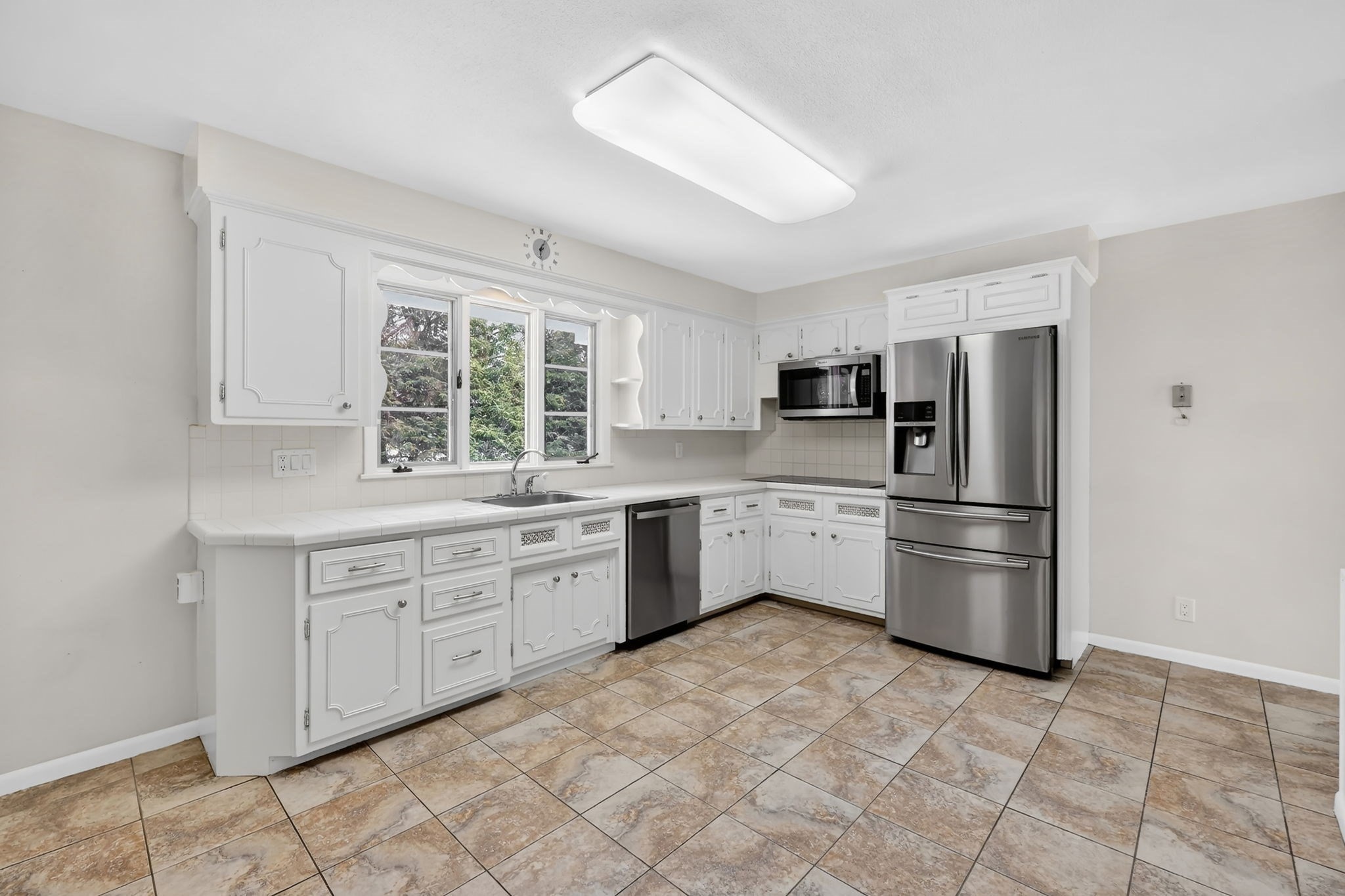 24 Cunningham St, Springfield, MA 01107 - Image 21