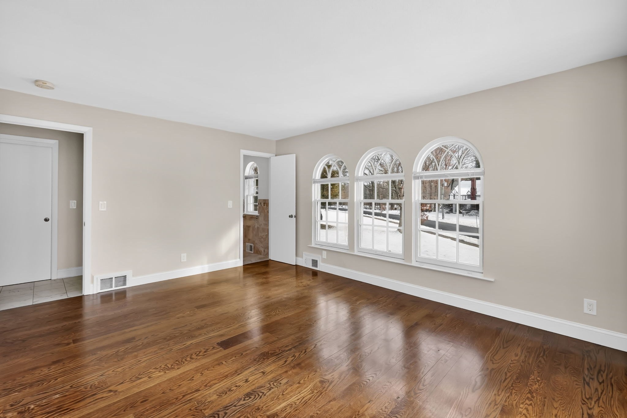 24 Cunningham St, Springfield, MA 01107 - Image 25