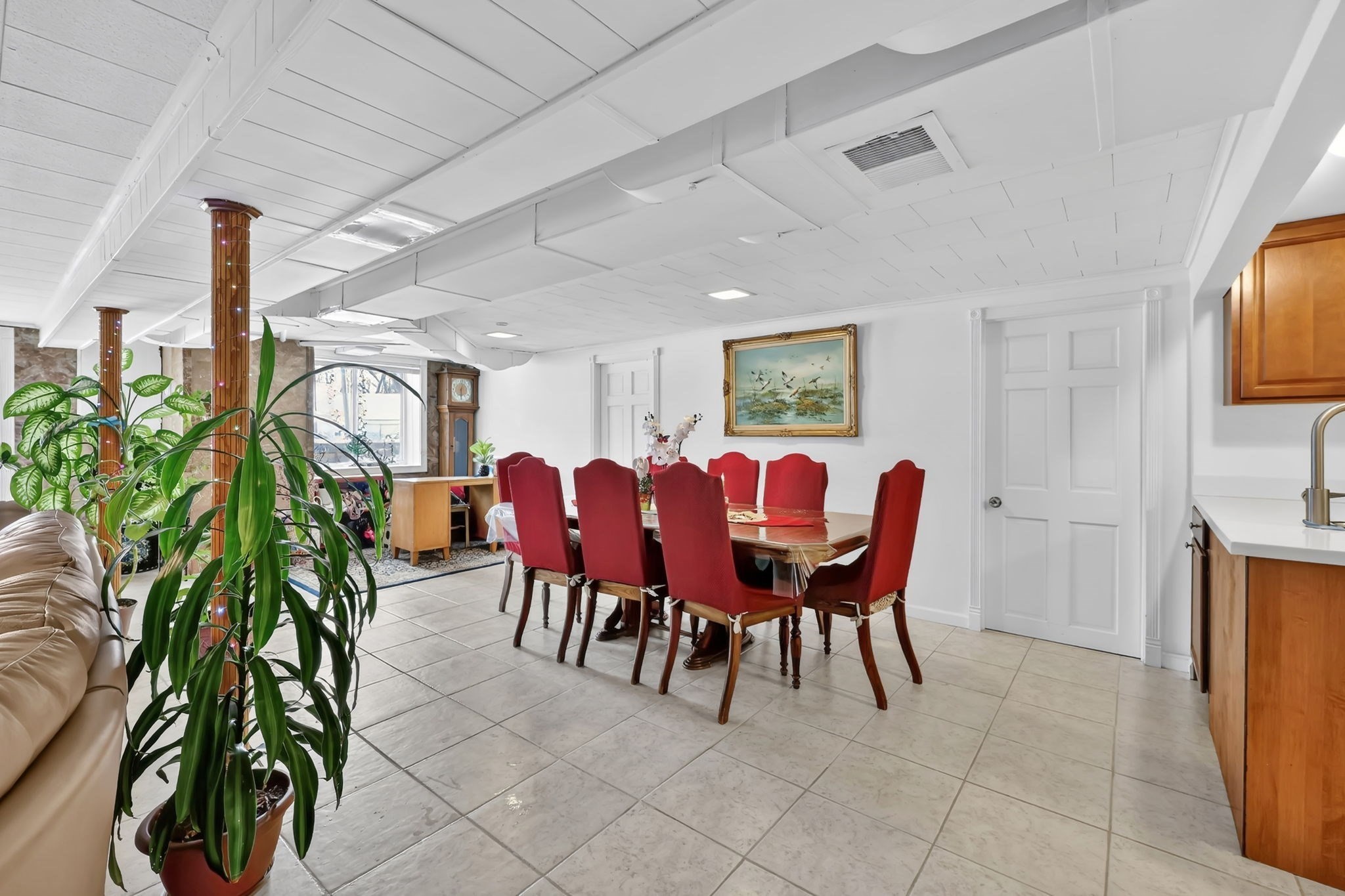 24 Cunningham St, Springfield, MA 01107 - Image 35