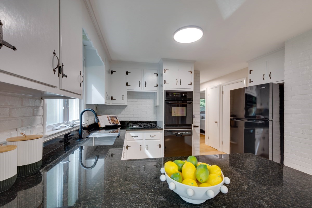 215 Blue Hill Street, Westwood, MA 02090 - Image 14