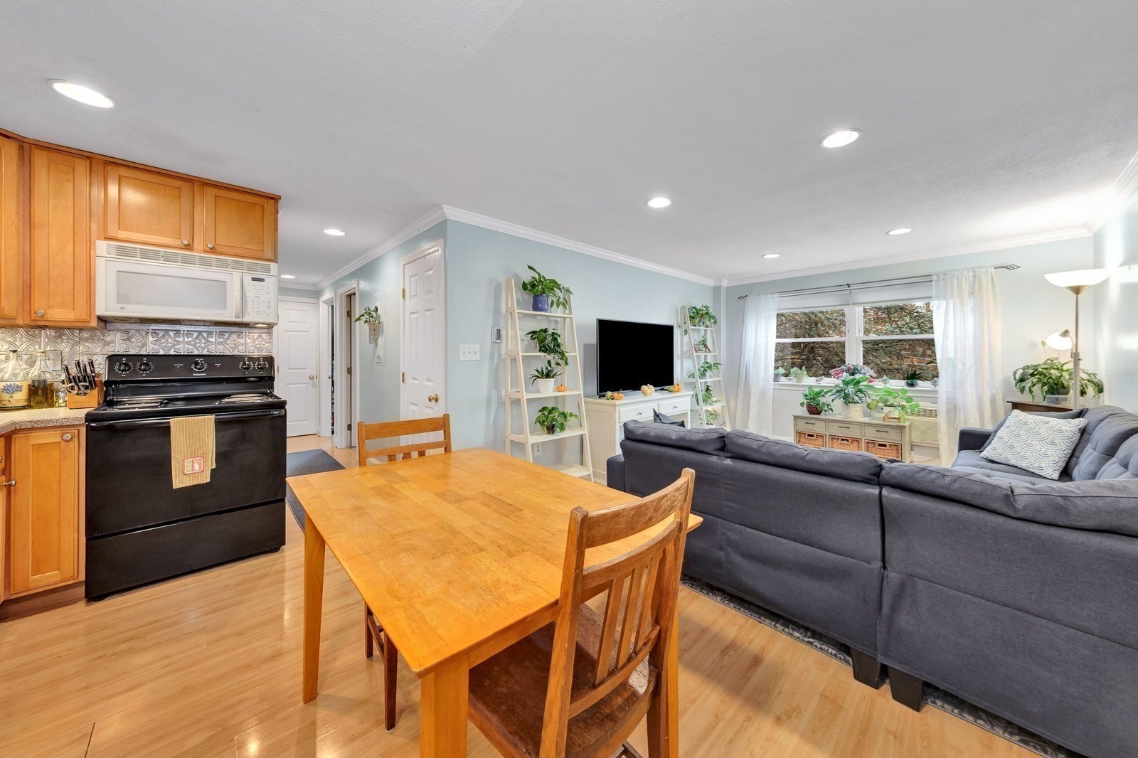 588 Main St Unit 3C, Stoneham, MA 02180 - Image 17
