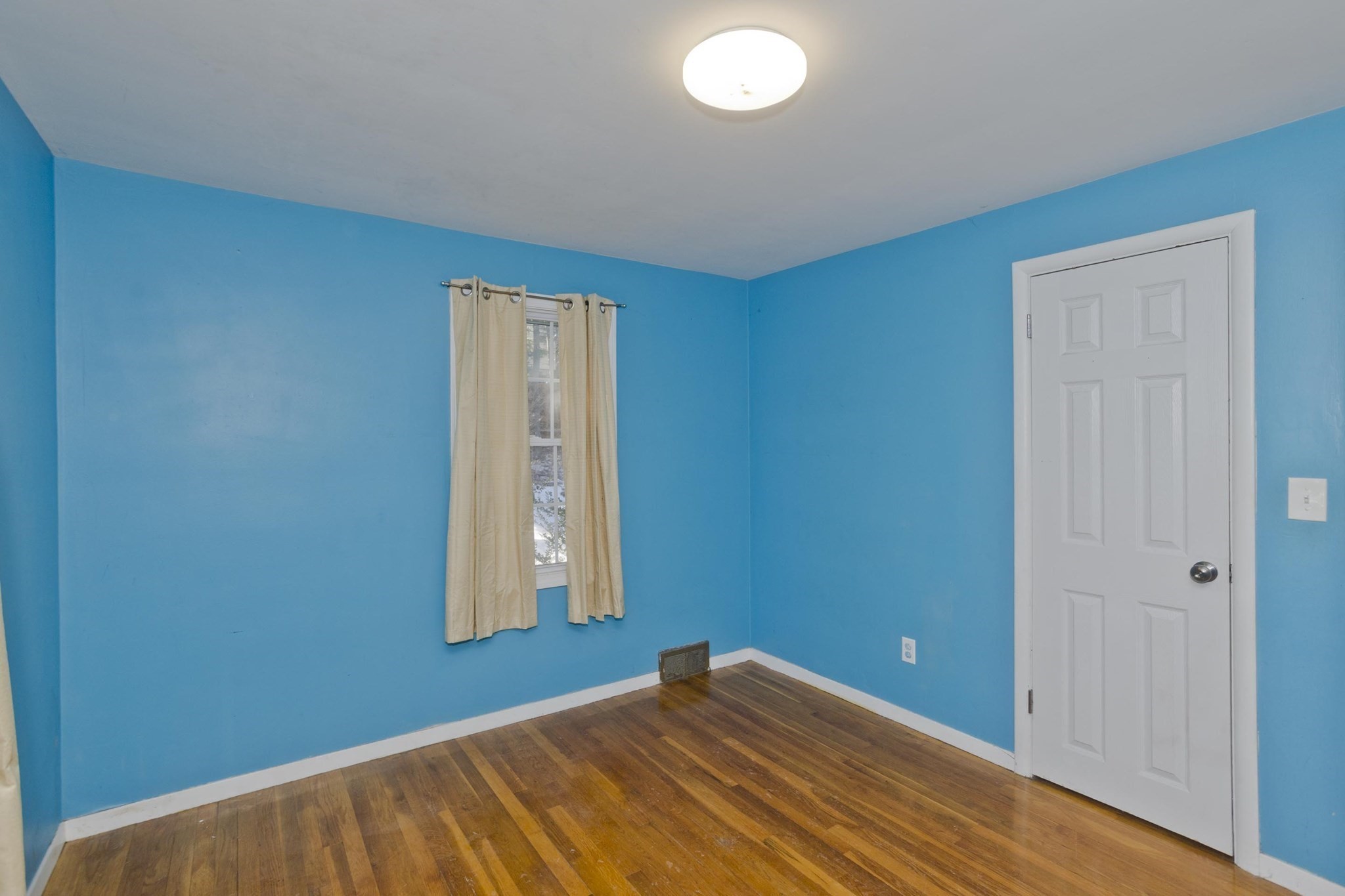 37 Middlebrook Dr, Springfield, MA 01129 - Image 29