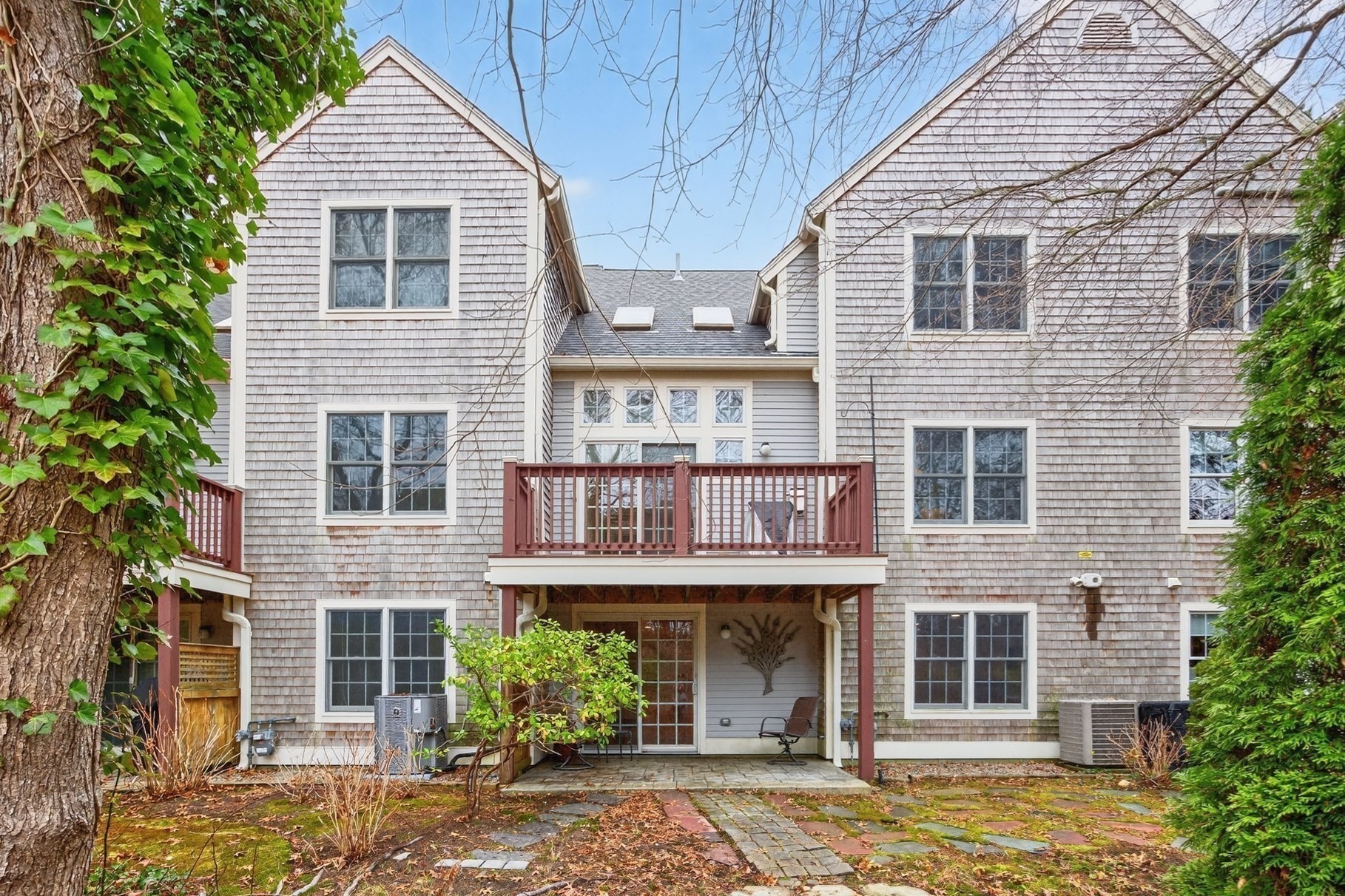 16 Gold Leaf Ln Unit 16, Mashpee, MA 02649 - Image 5