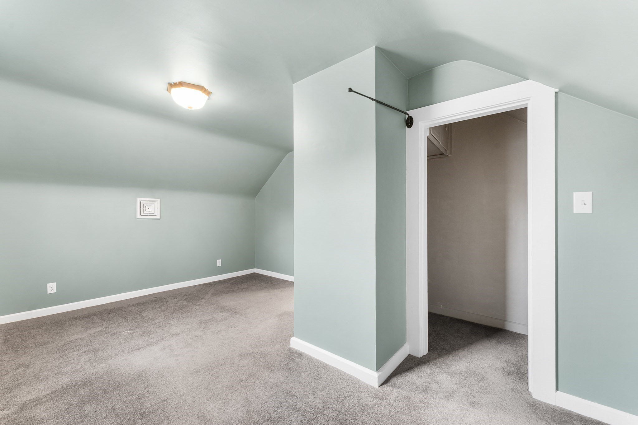 127 Old Millville Rd, Uxbridge, MA 01569 - Image 16