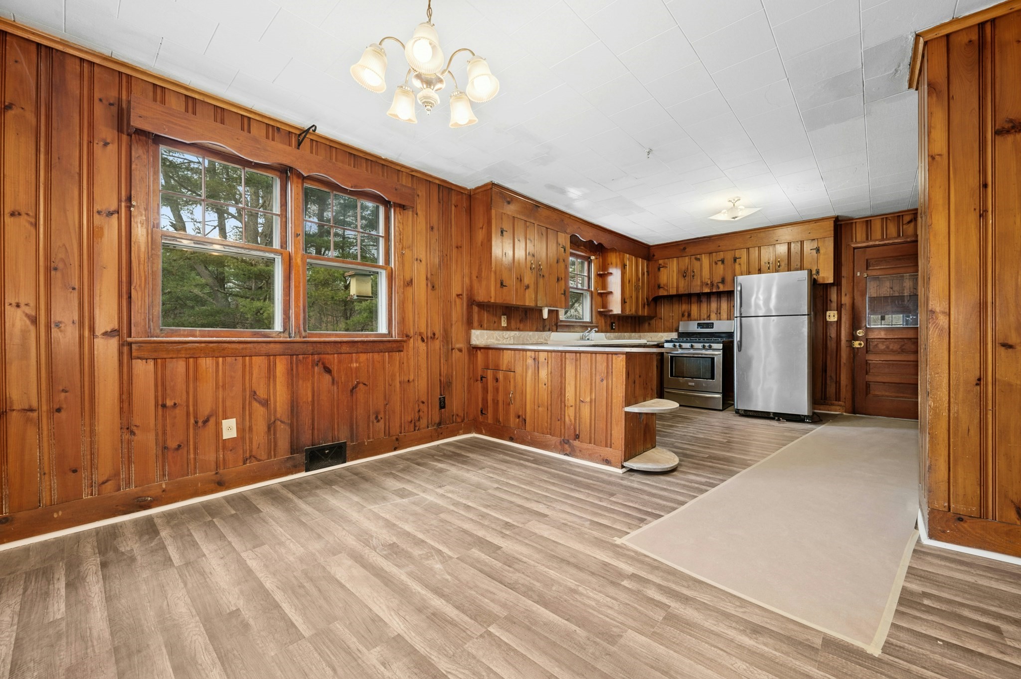 38 S Spencer Rd, Spencer, MA 01562 - Image 7