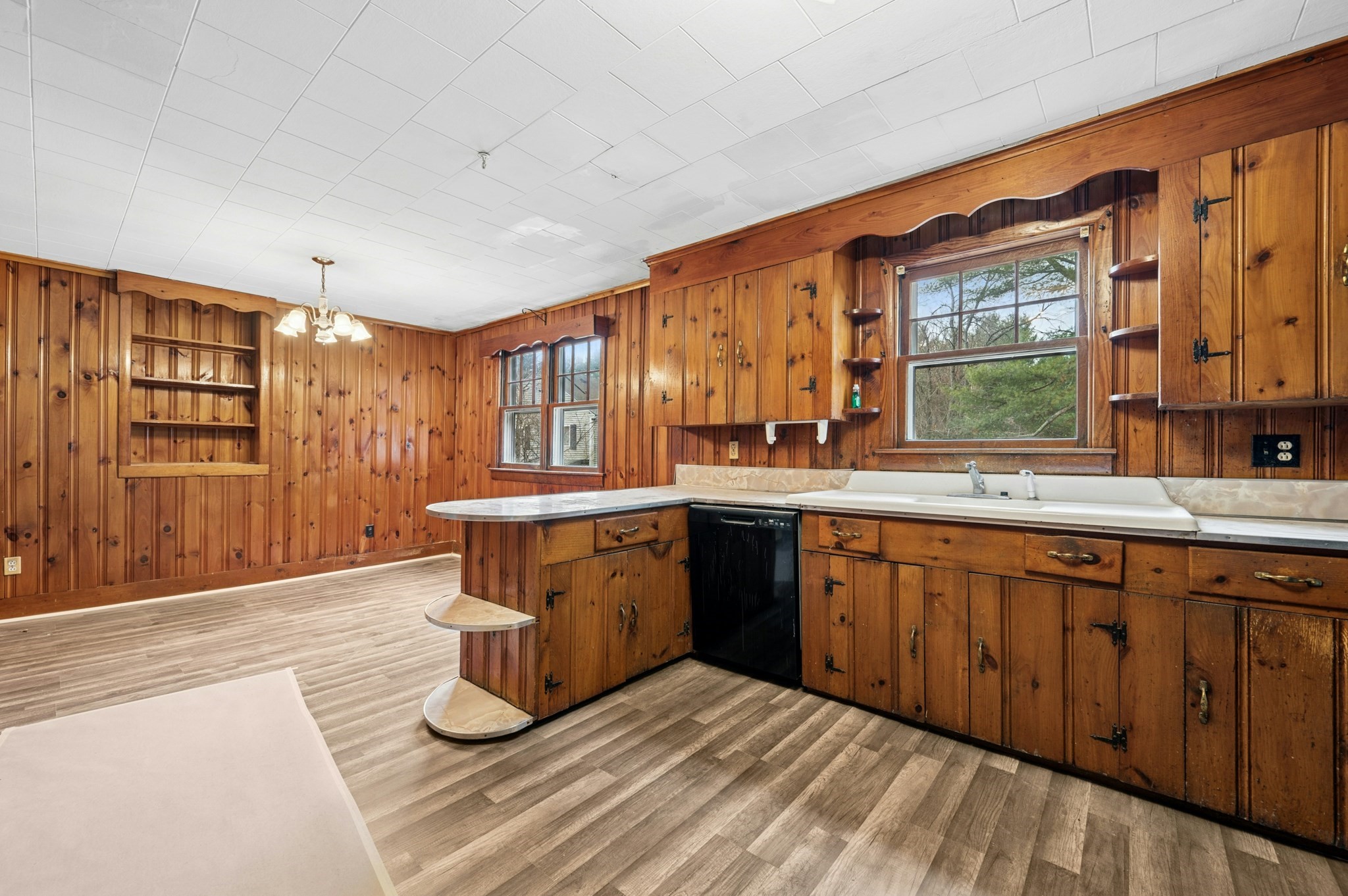 38 S Spencer Rd, Spencer, MA 01562 - Image 8