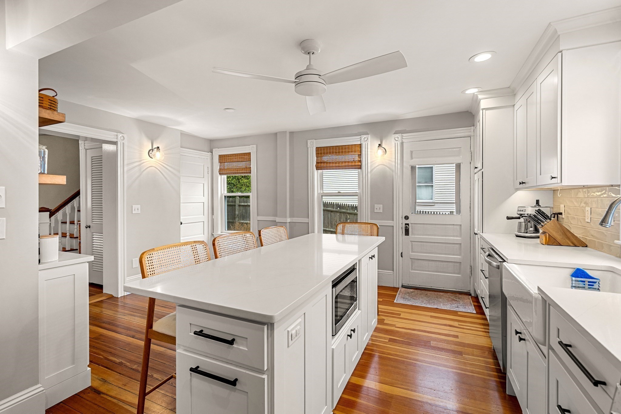 175 Lothrop St, Beverly, MA 01915 - Image 6