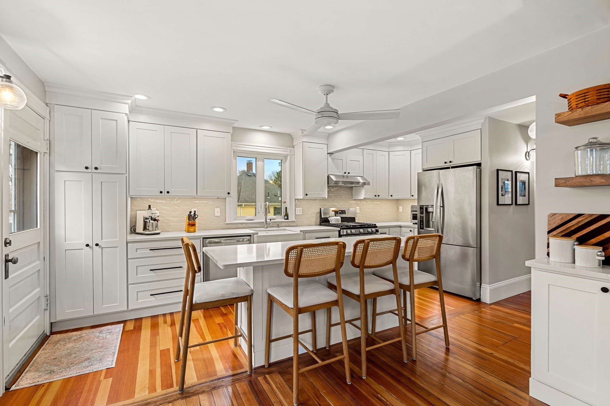175 Lothrop St, Beverly, MA 01915 - Image 9